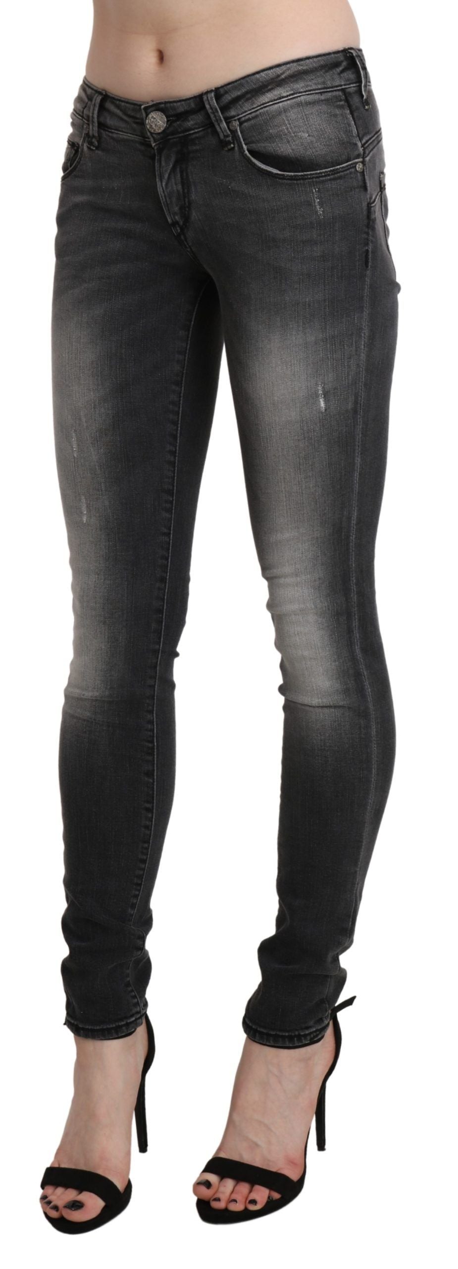Sleek Low Waist Skinny Denim in Black Wash - ventzia