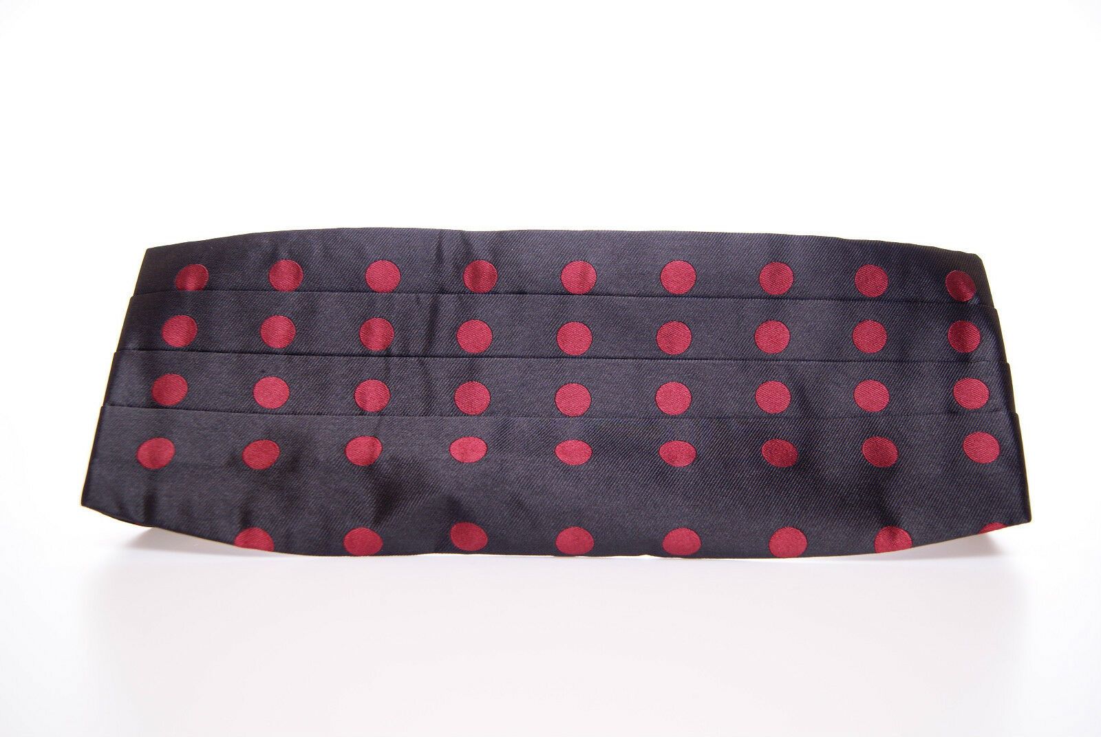 Exquisite Black Silk Cummerbund with Red Polka Dots - ventzia