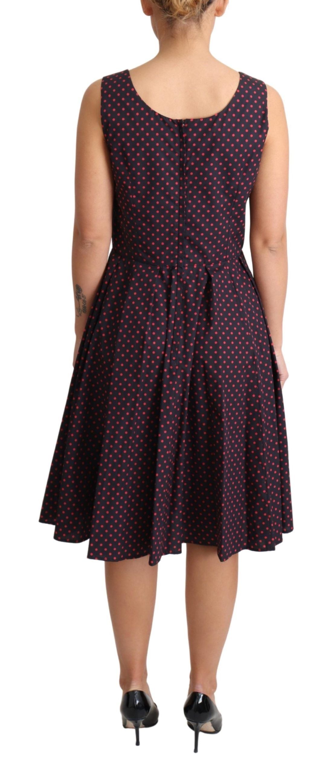 Chic Polka Dotted A-Line Sleeveless Dress - ventzia