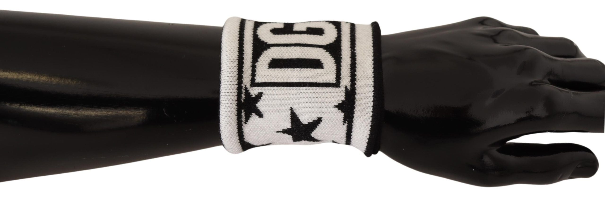 Elegant Monochrome Wool Wristband Set - ventzia