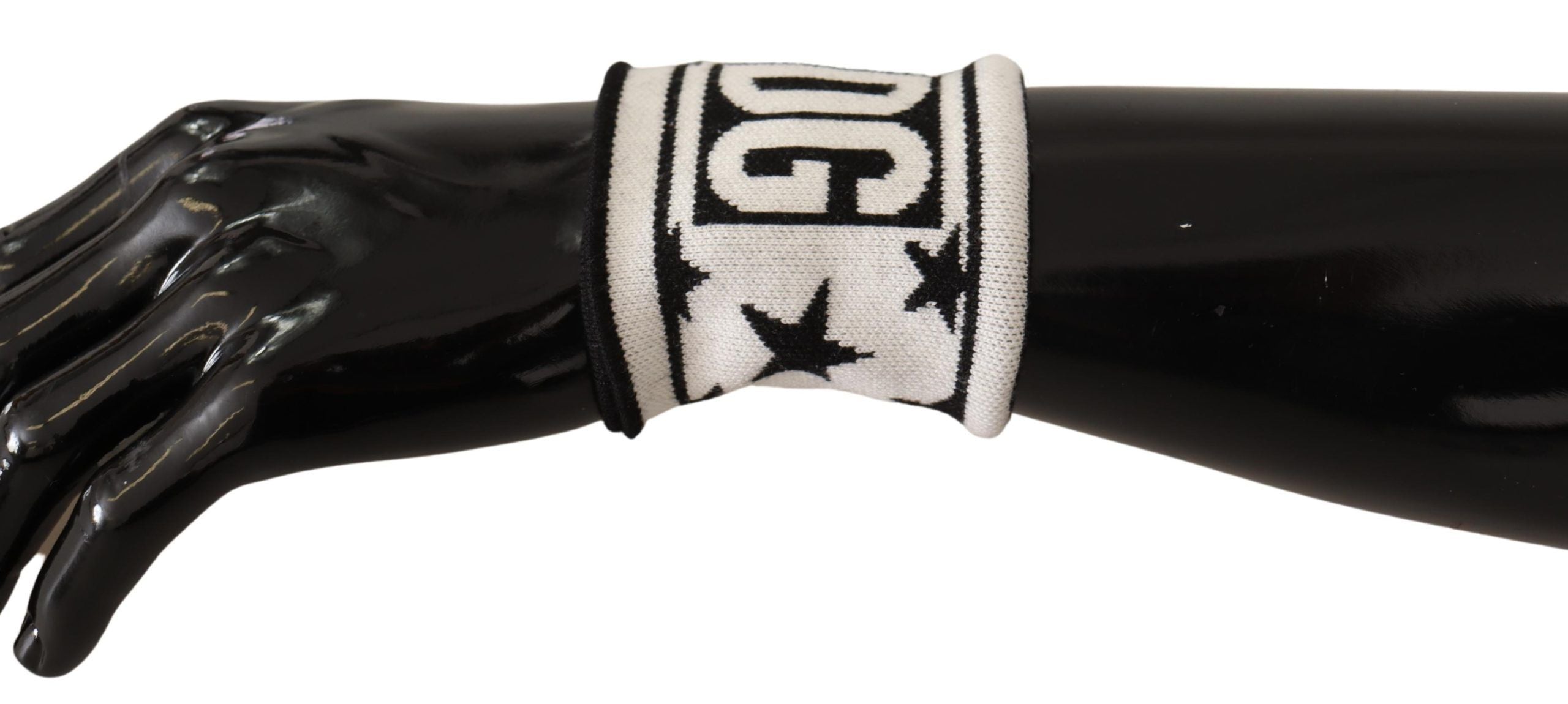 Elegant Monochrome Wool Wristband Set - ventzia