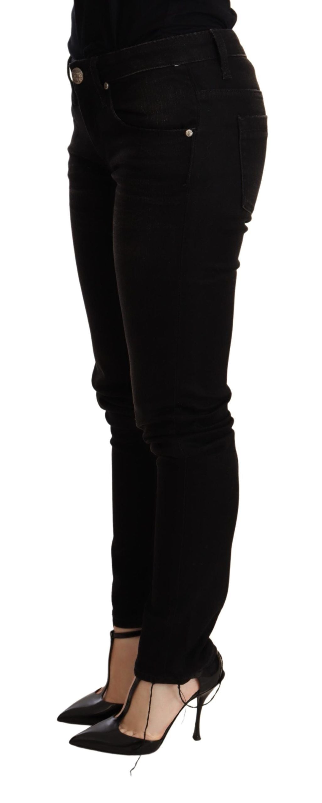 Elegant Slim Fit Black Denim - ventzia