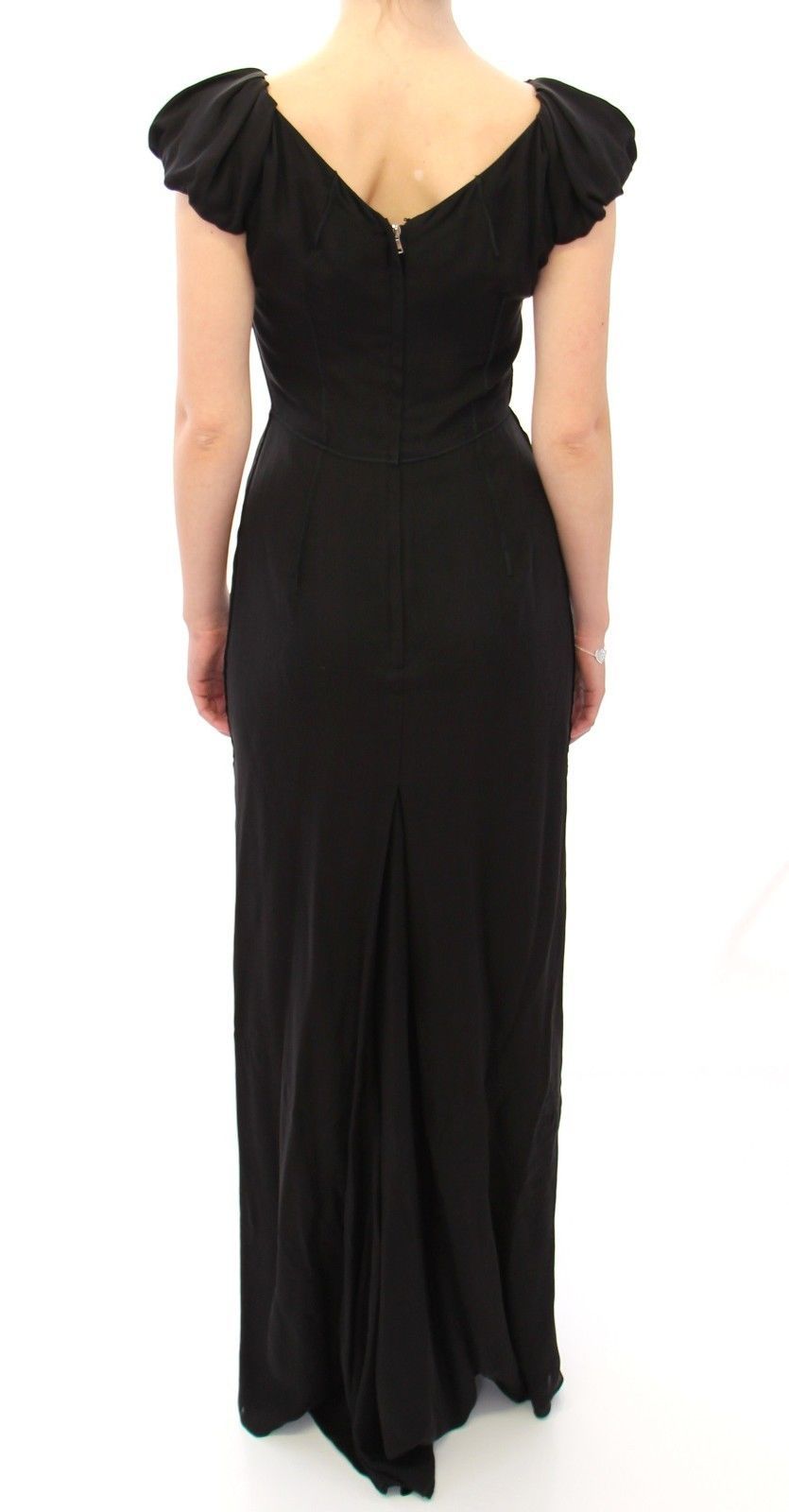 Elegant Silk Shortsleeved Evening Gown - ventzia