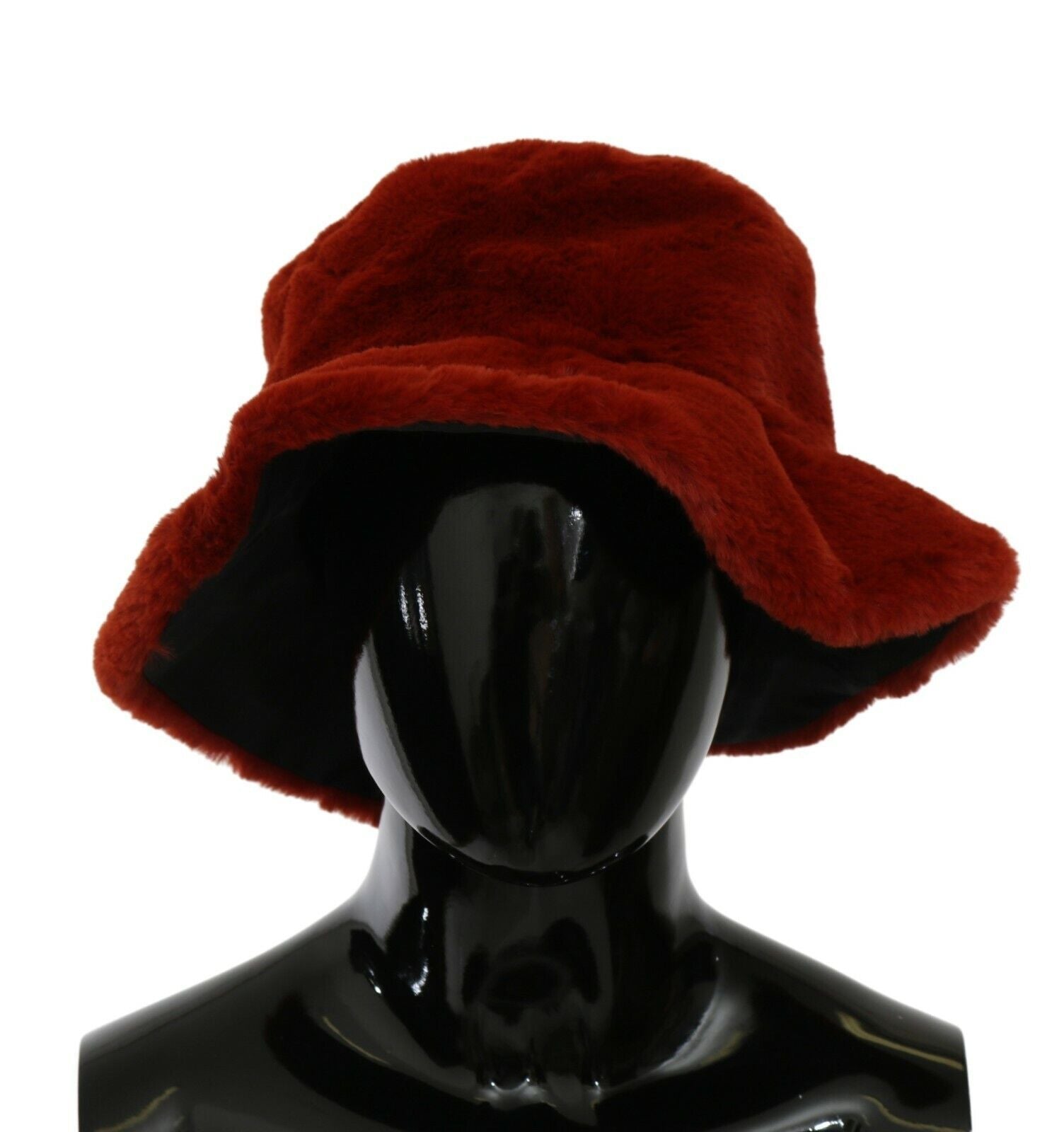 Elegant Red Bucket Cap with Logo Detailing - ventzia