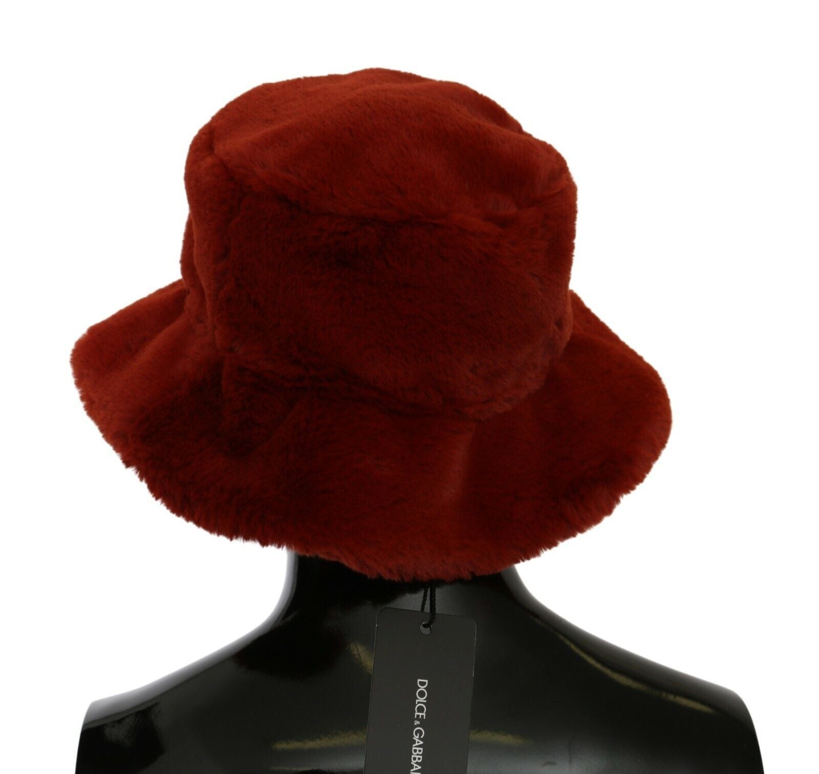 Elegant Red Bucket Cap with Logo Detailing - ventzia