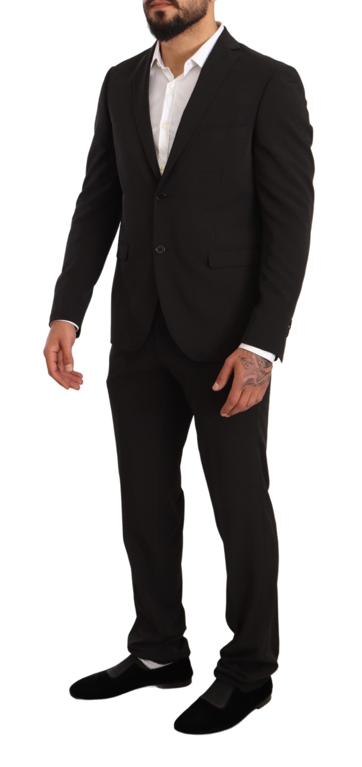Elegant Black Slim Fit Two-Piece Suit - ventzia