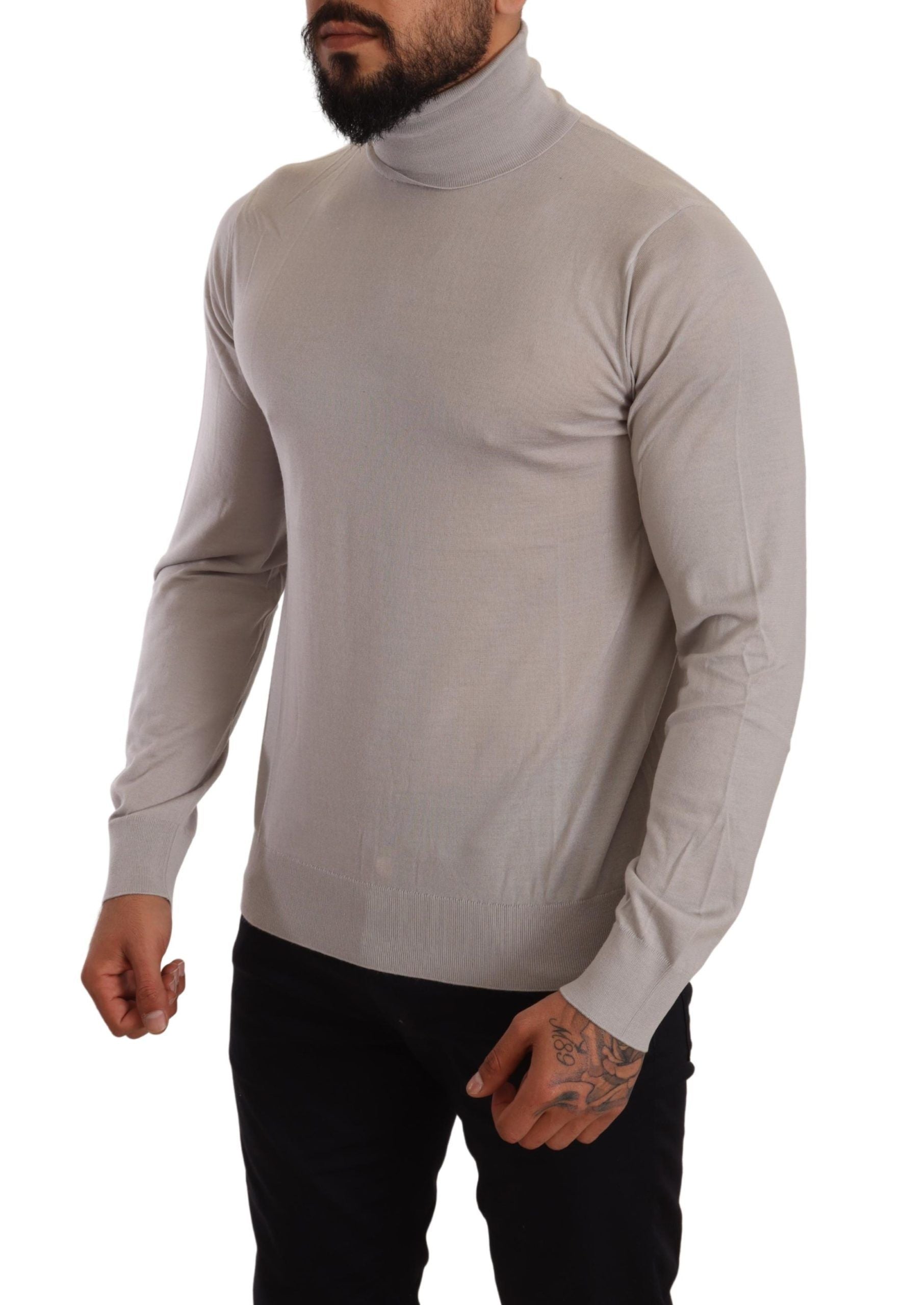Elegant Light Blue Cashmere Turtleneck Sweater - ventzia