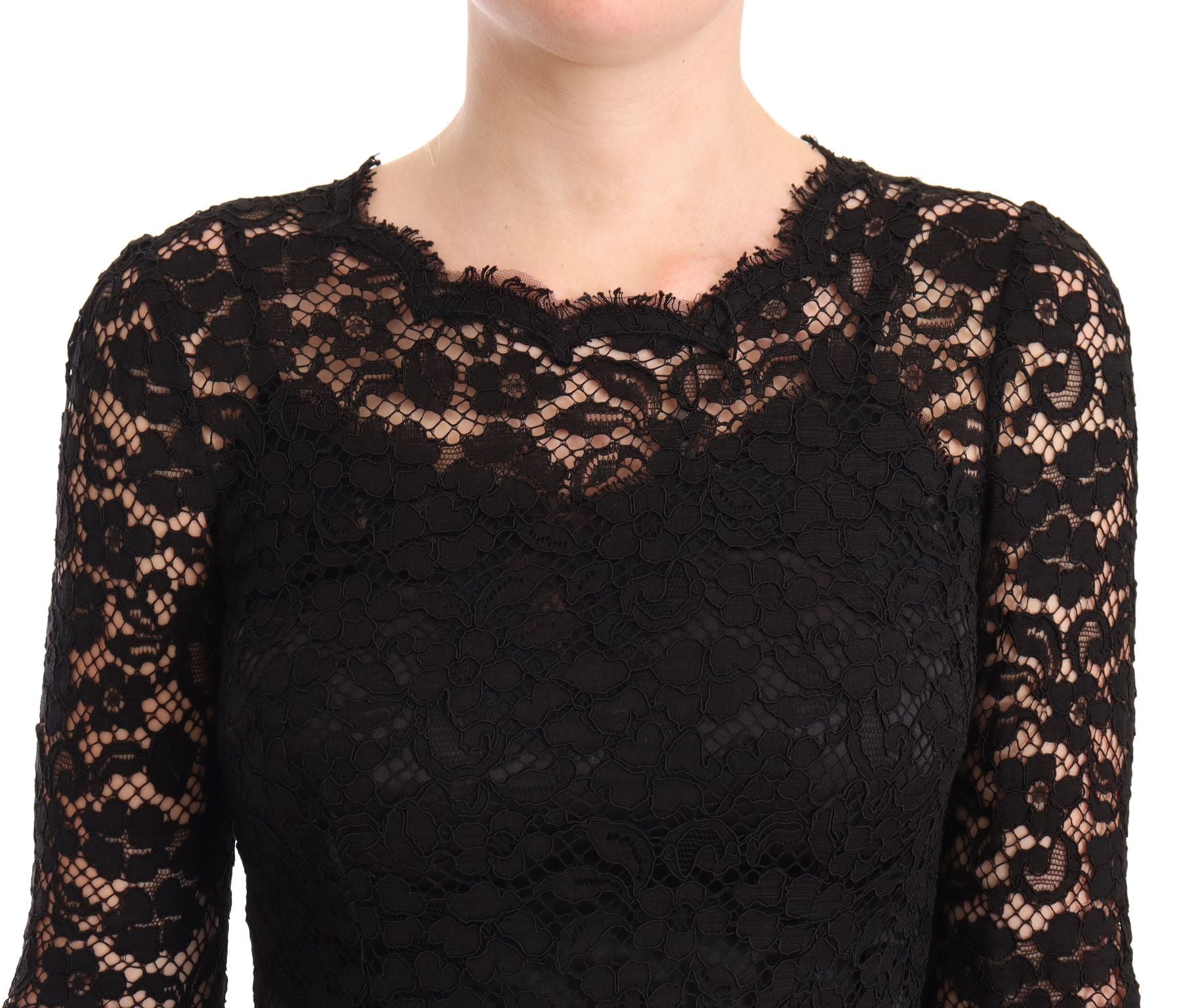 Elegant Laminated Lace Mermaid Dress - ventzia