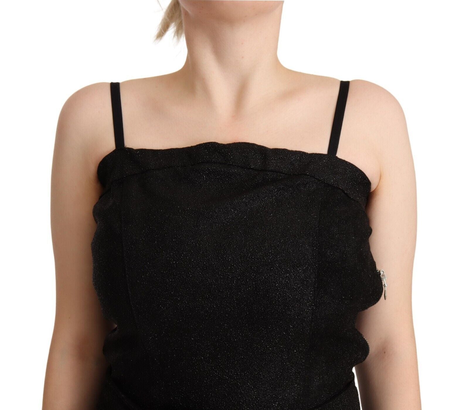 Elegant Sleeveless Jumpsuit Dress in Black - ventzia