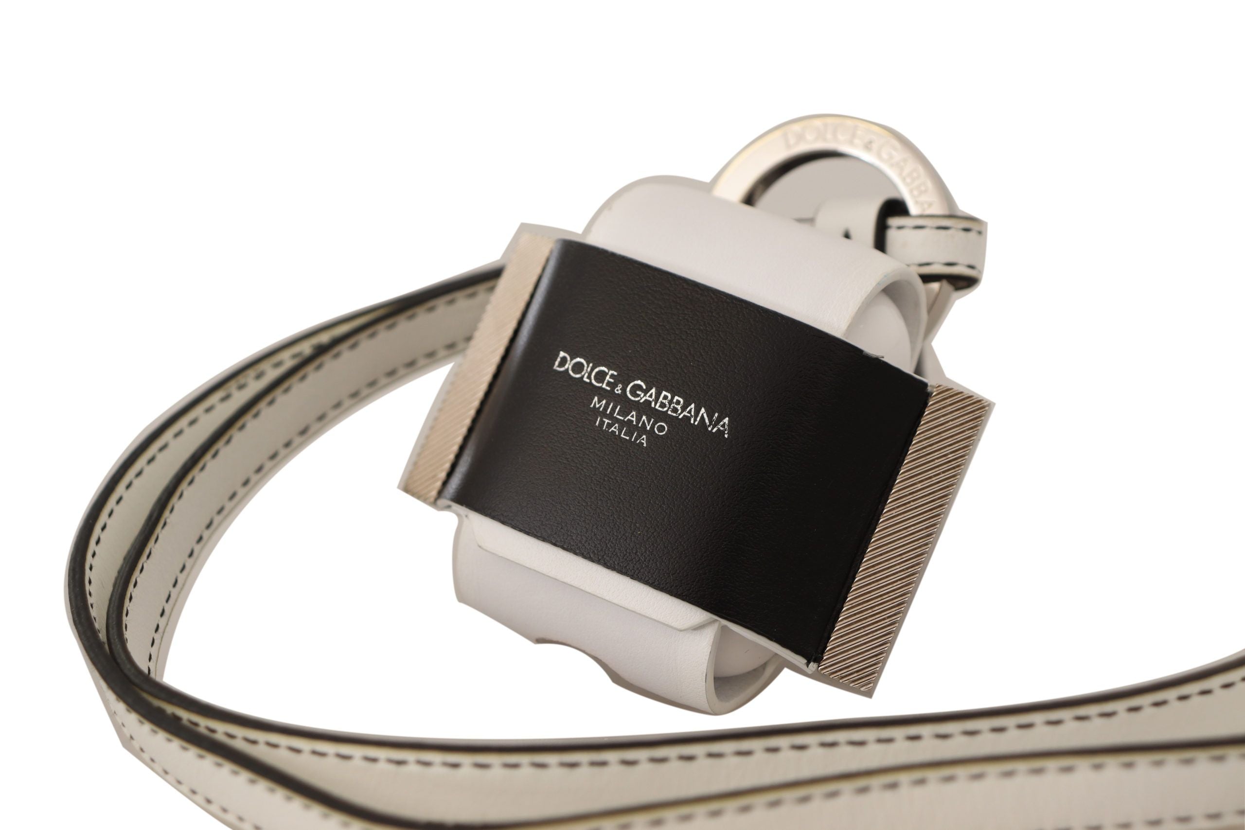 Chic Leather Airpods Case in Monochrome - ventzia