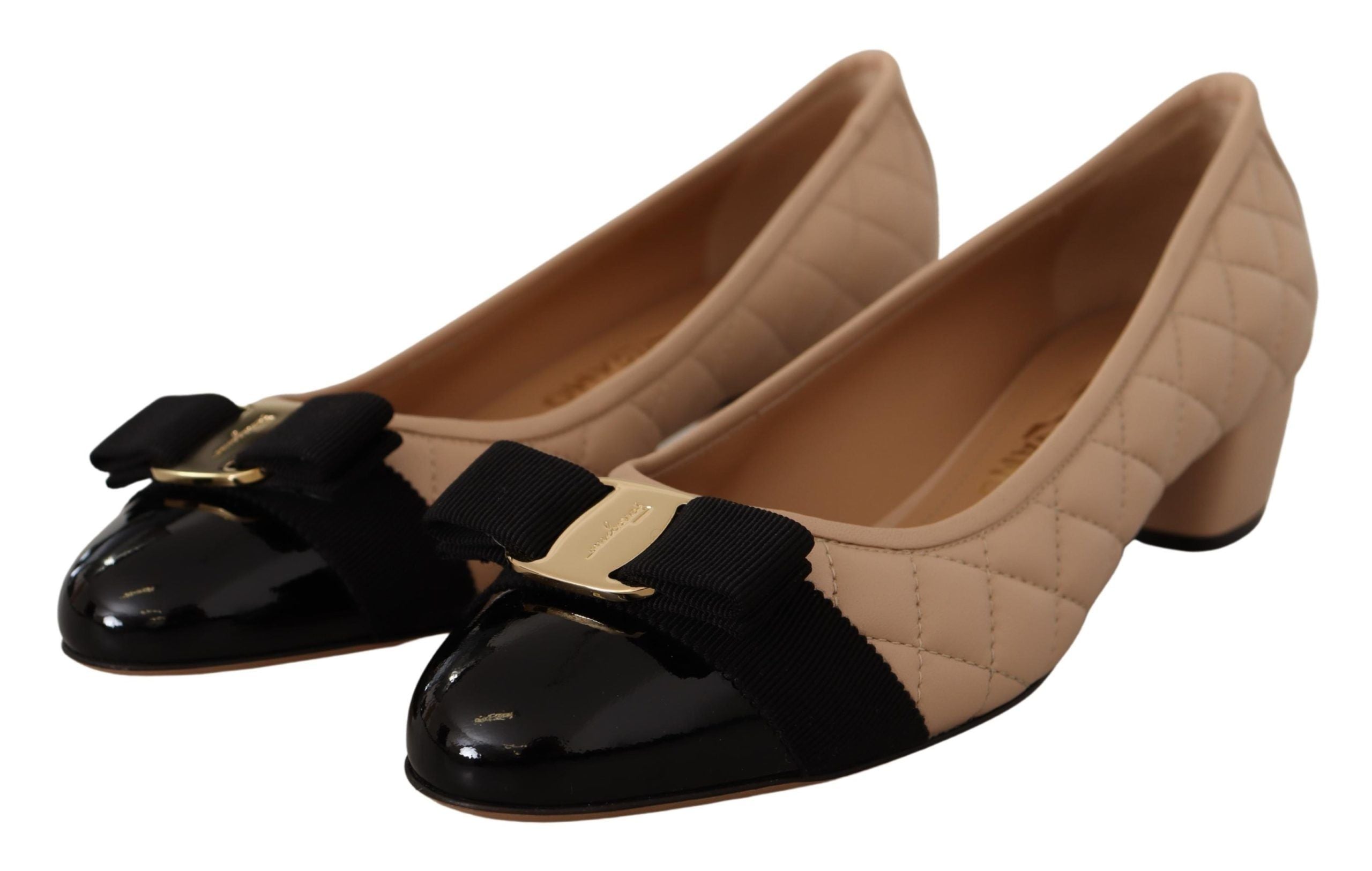 Elegant Quilted Leather Pumps in Beige and Black - ventzia