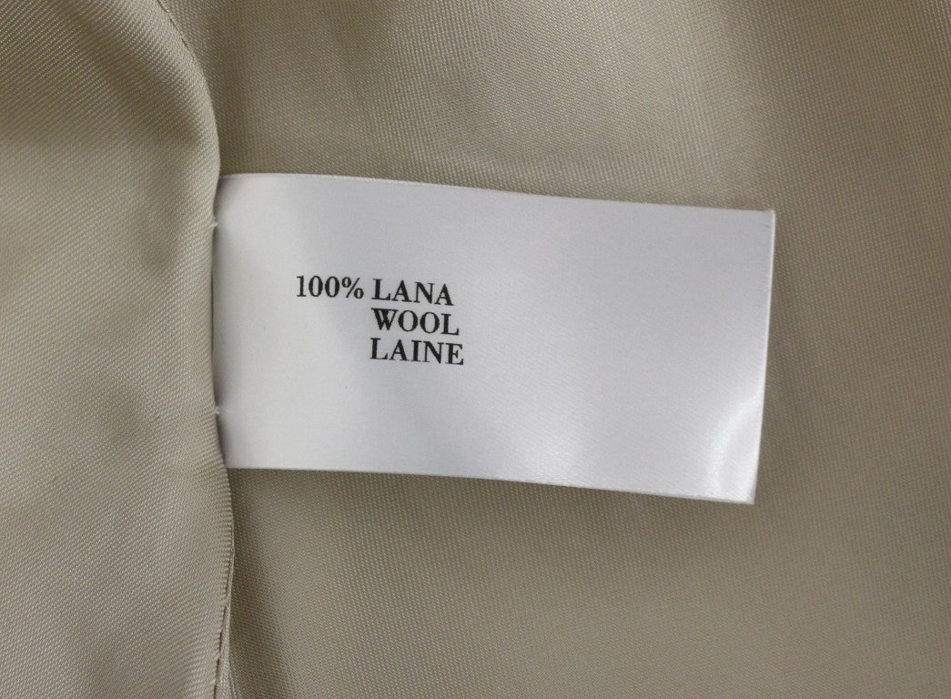 Elegant White Wool Shift Dress with Gray Print - ventzia