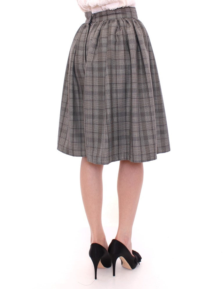 Elegant Gray Checkered Wool Shorts Skirt - ventzia