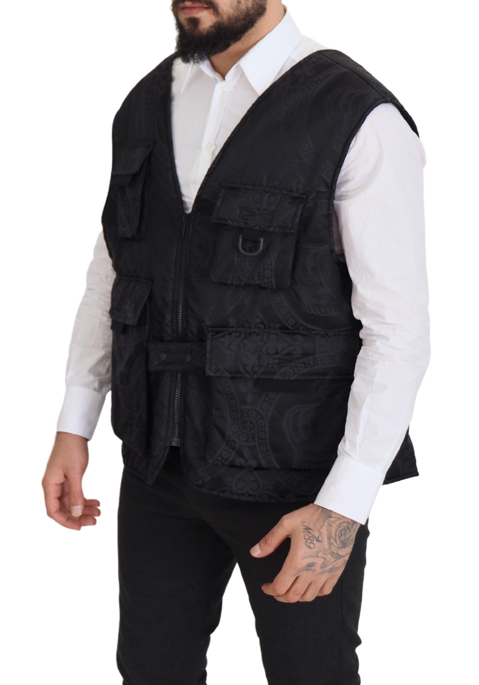 Black Nylon Full Zip Sleeveless Jacket - ventzia