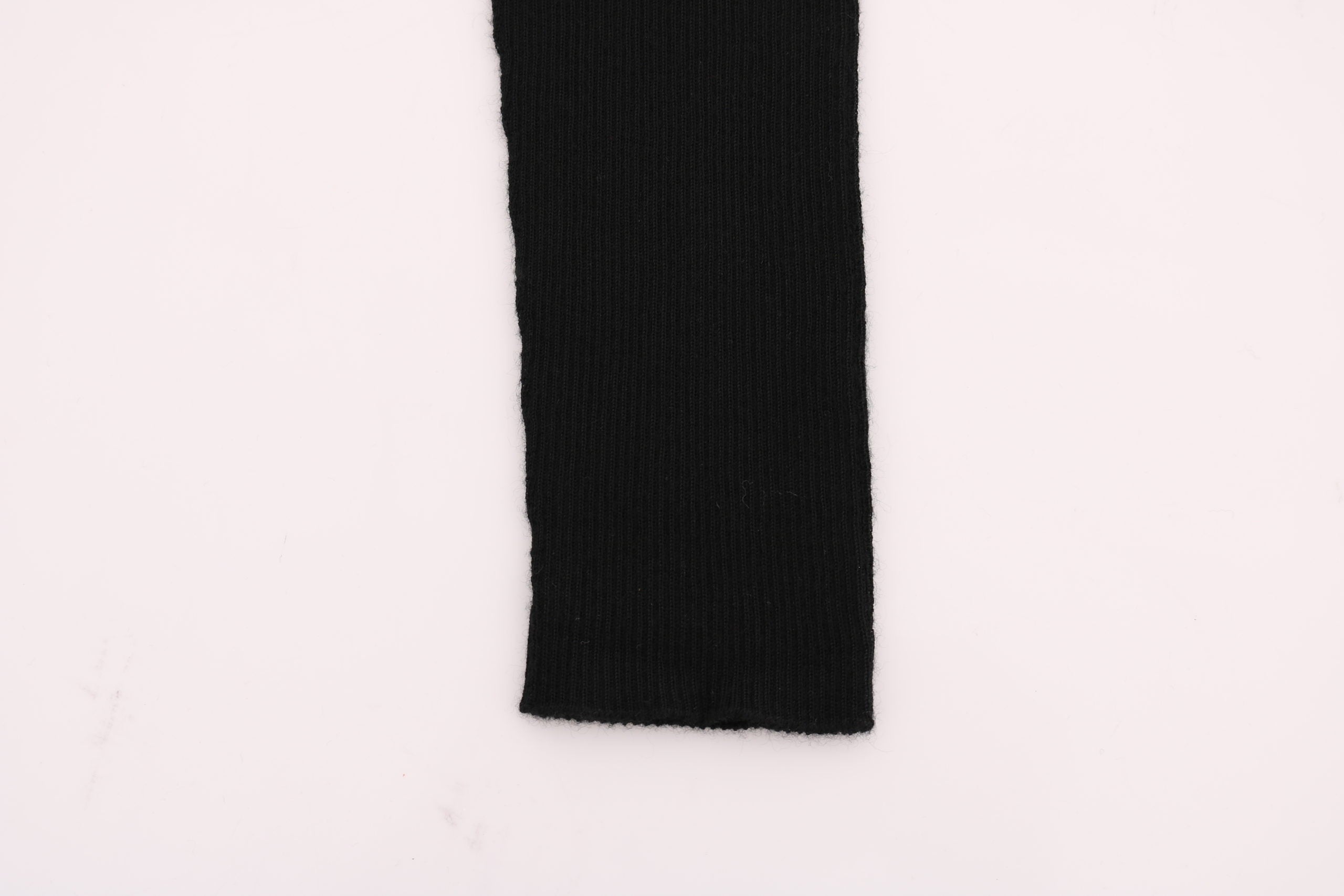 Black Slim Fit Women Cashmere Pants - ventzia