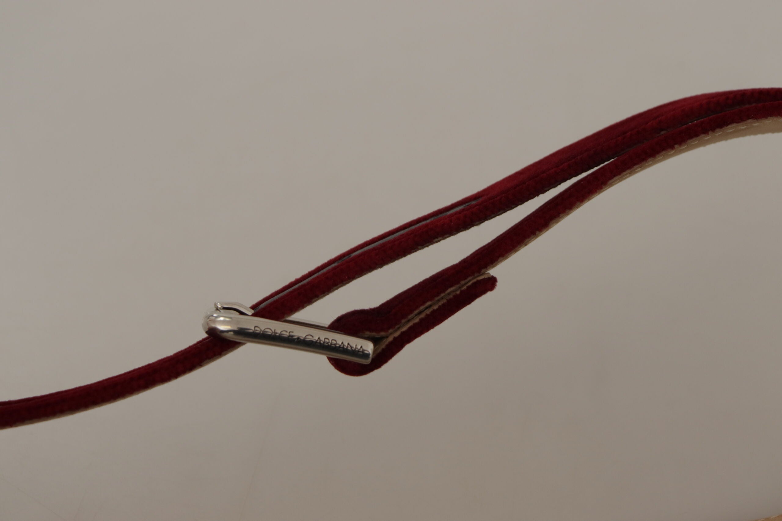Red Velvet Silver Logo Engraved Metal Buckle Belt - ventzia
