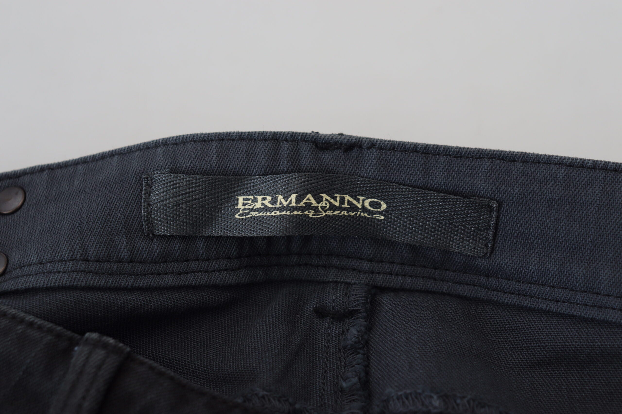 Black Cotton Slim Fit Women Denim Jeans - ventzia