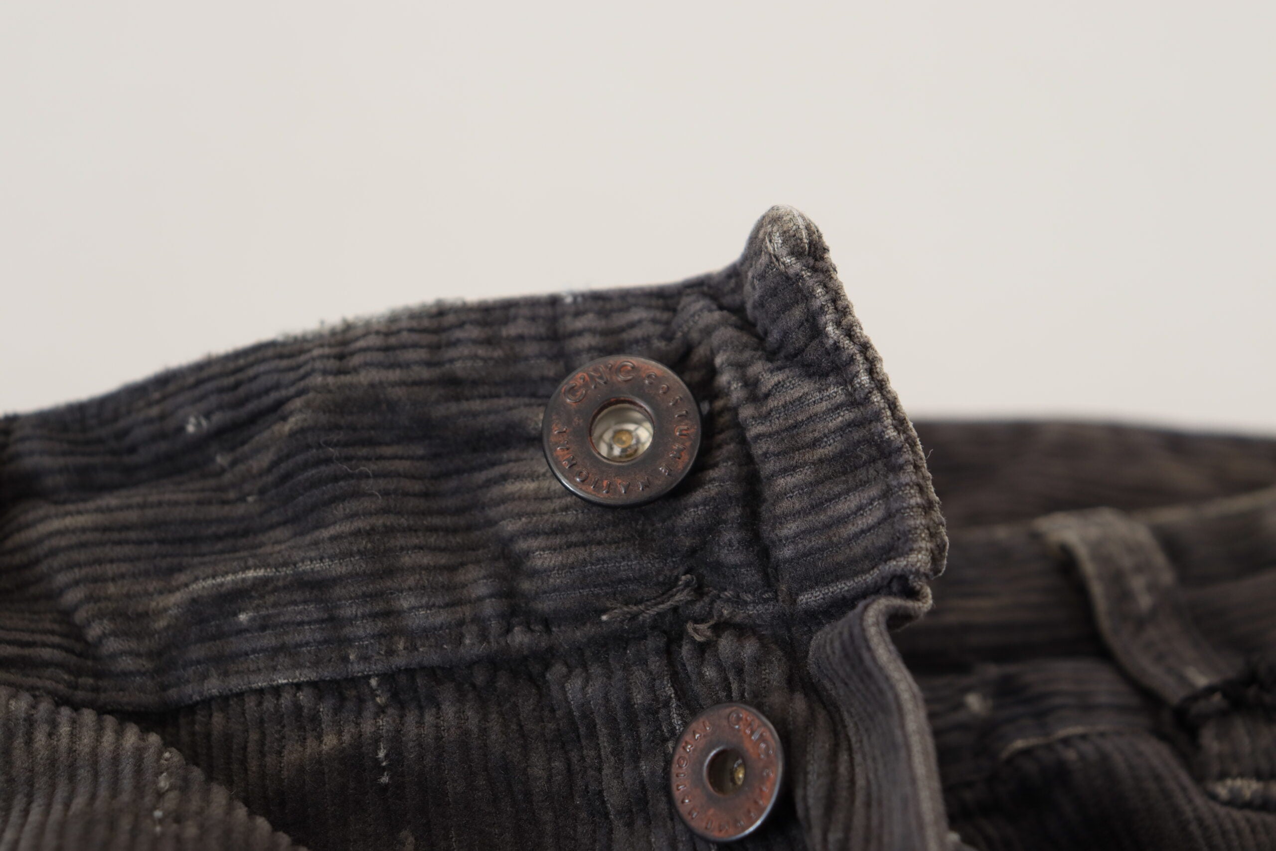 Gray Cotton Corduroy Men Casual Jeans - ventzia