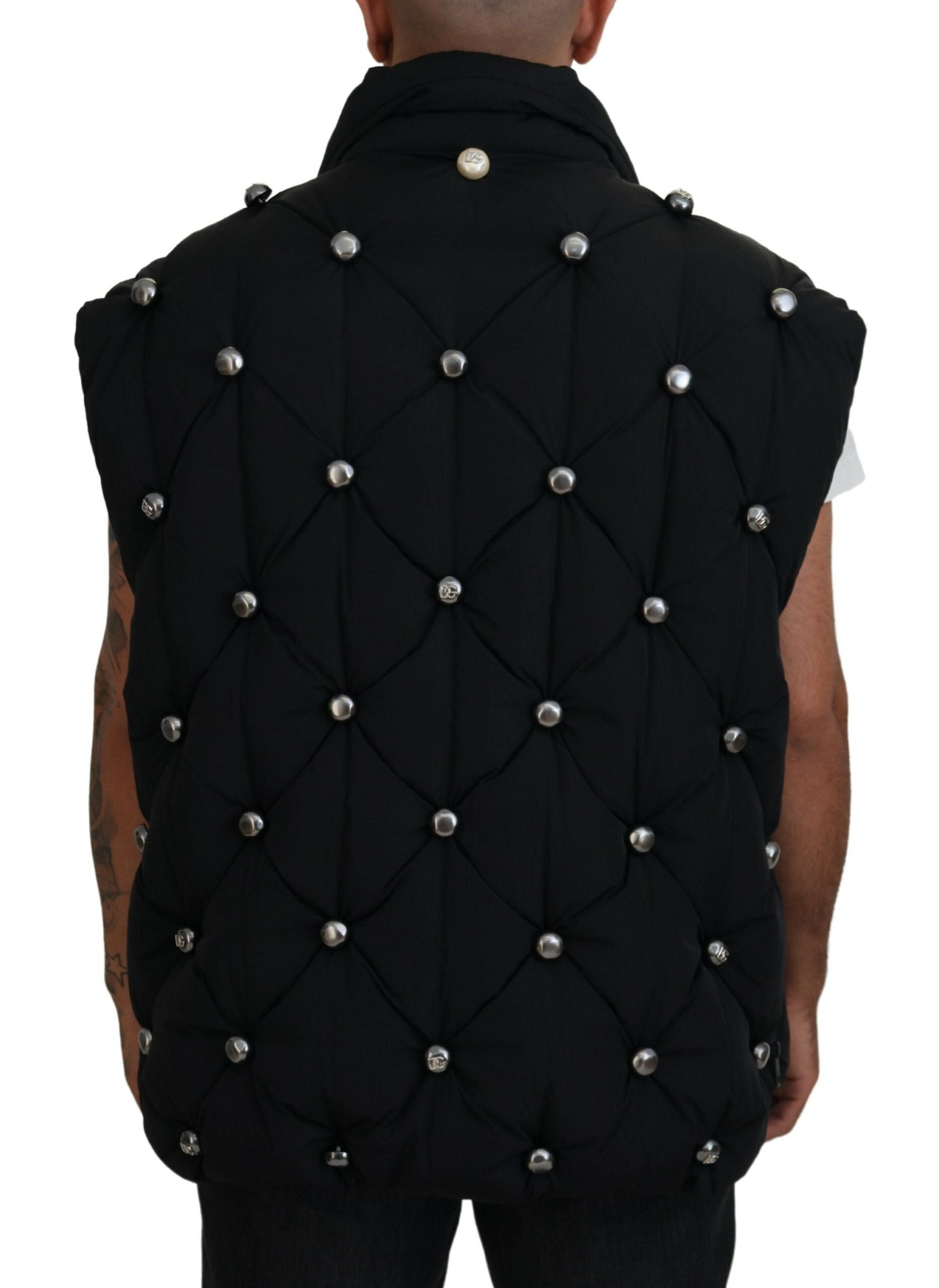 Black Sleeveless DG Metal Embellishment Jacket - ventzia