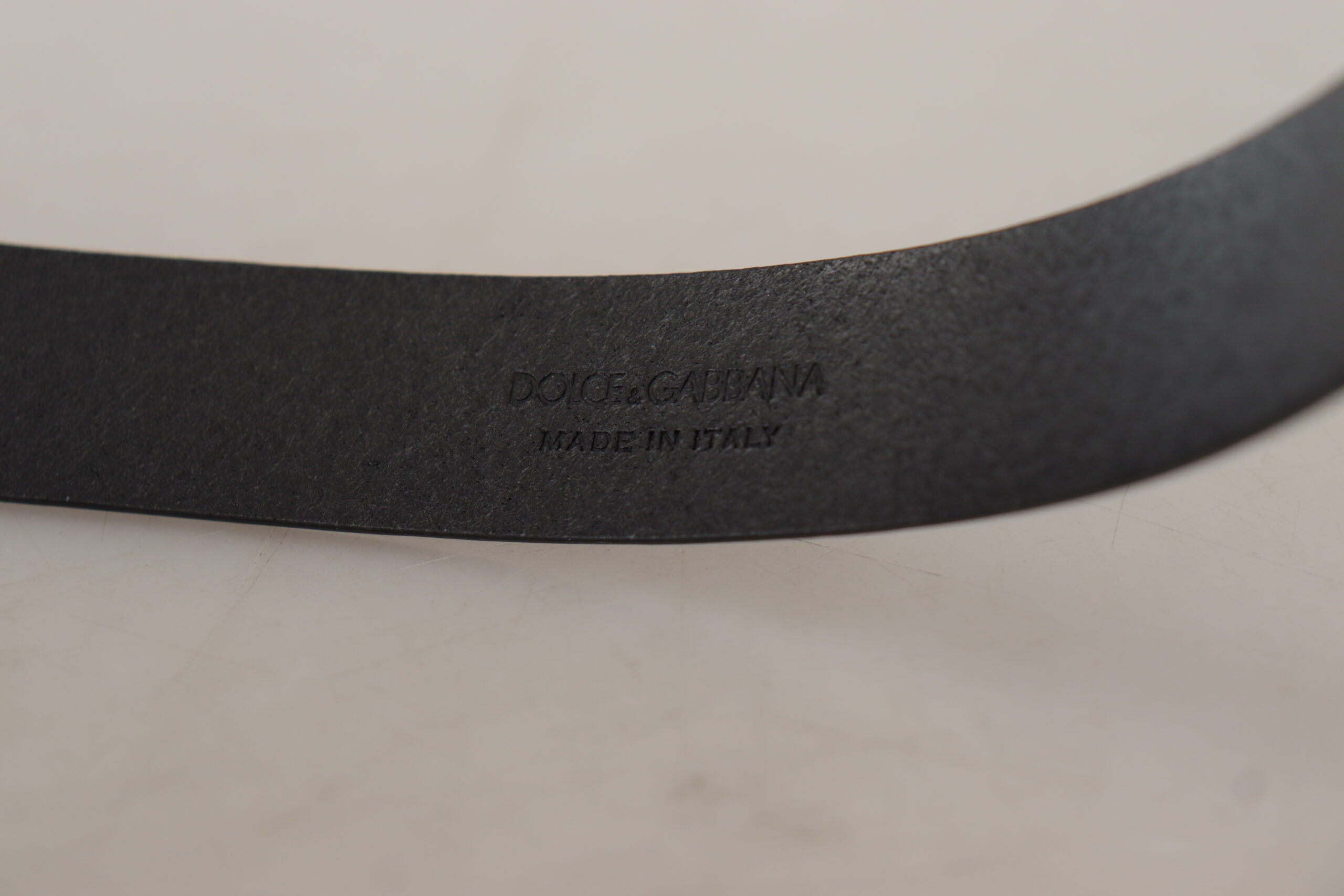 Black Calf Leather Classic Logo Metal Buckle Belt - ventzia