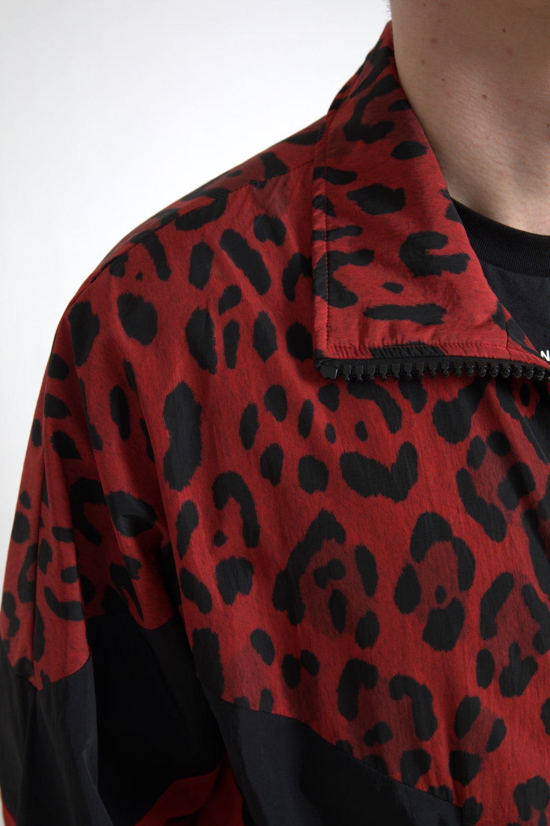 Red Leopard Nylon Full Zip Sweater - ventzia