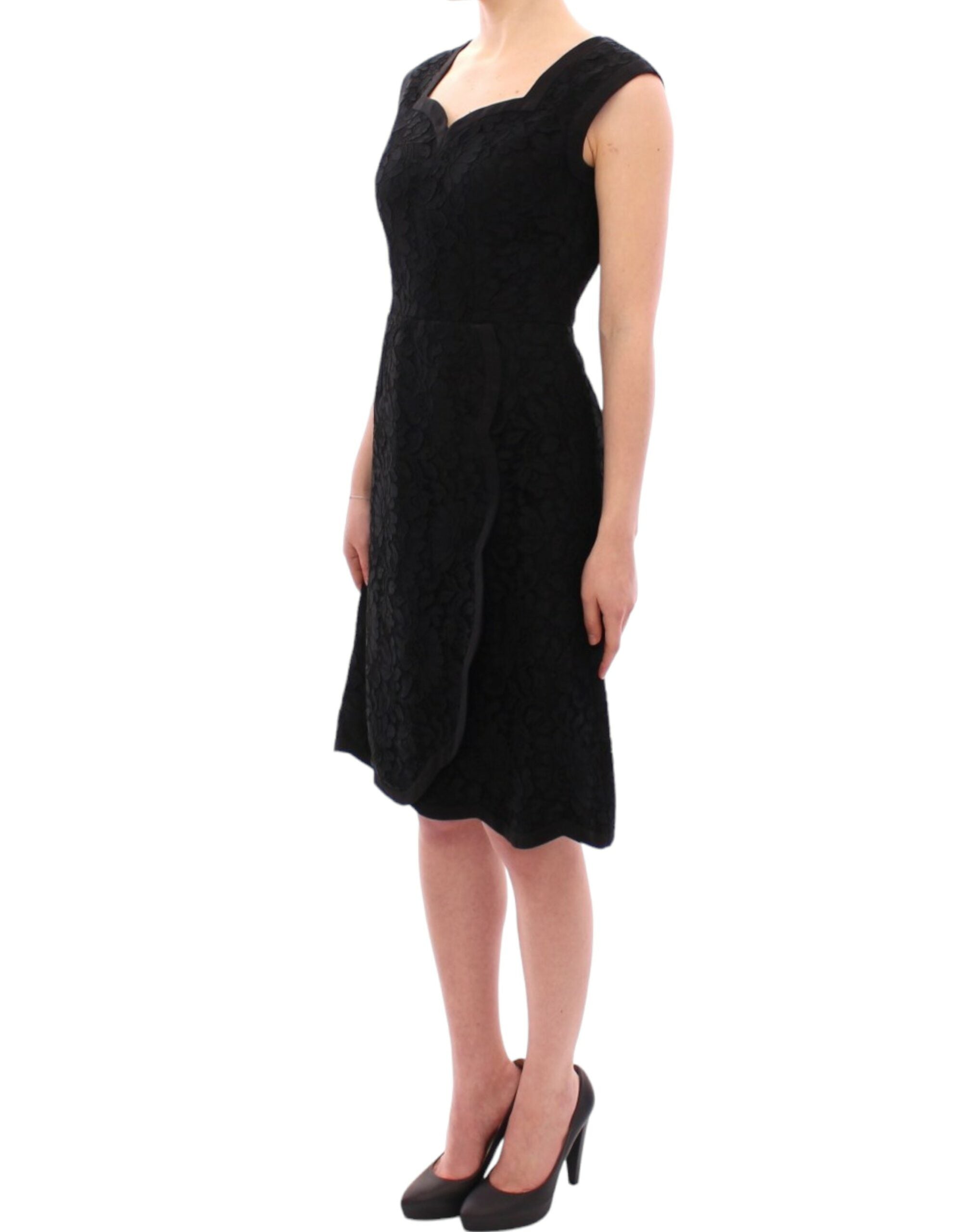 Elegant Black Floral Lace Dress - ventzia