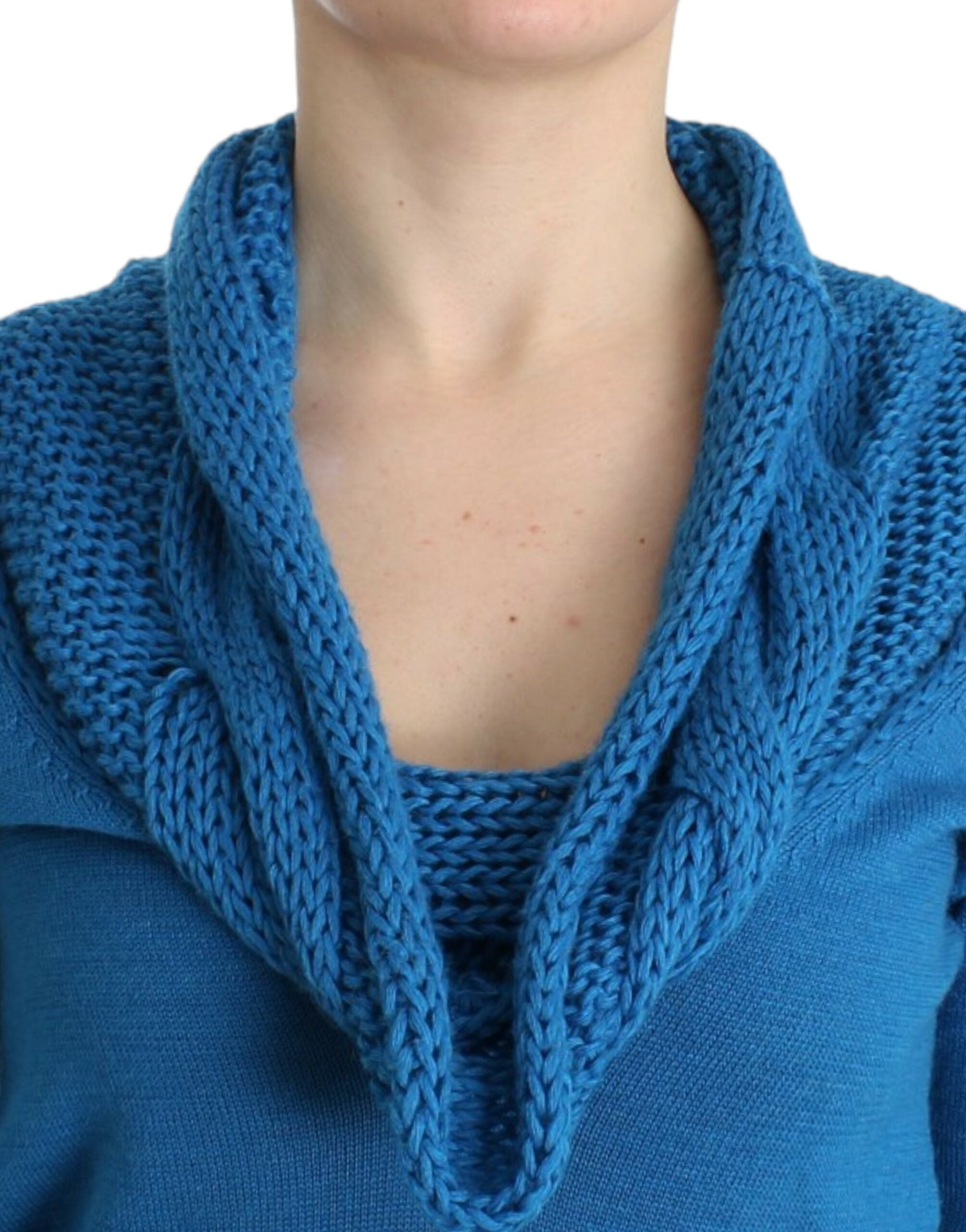 Chic Blue Scoop Neck Knit Sweater - ventzia