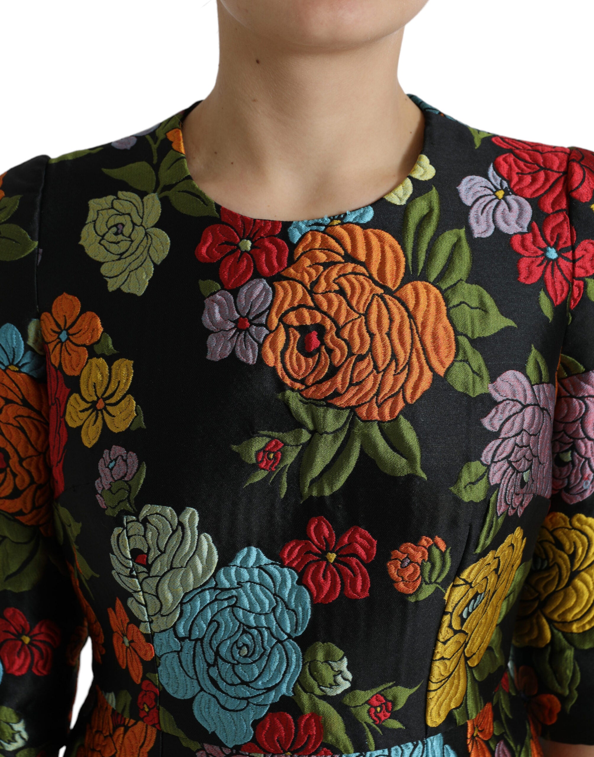 Black Floral Embroidery Knee Length Dress - ventzia