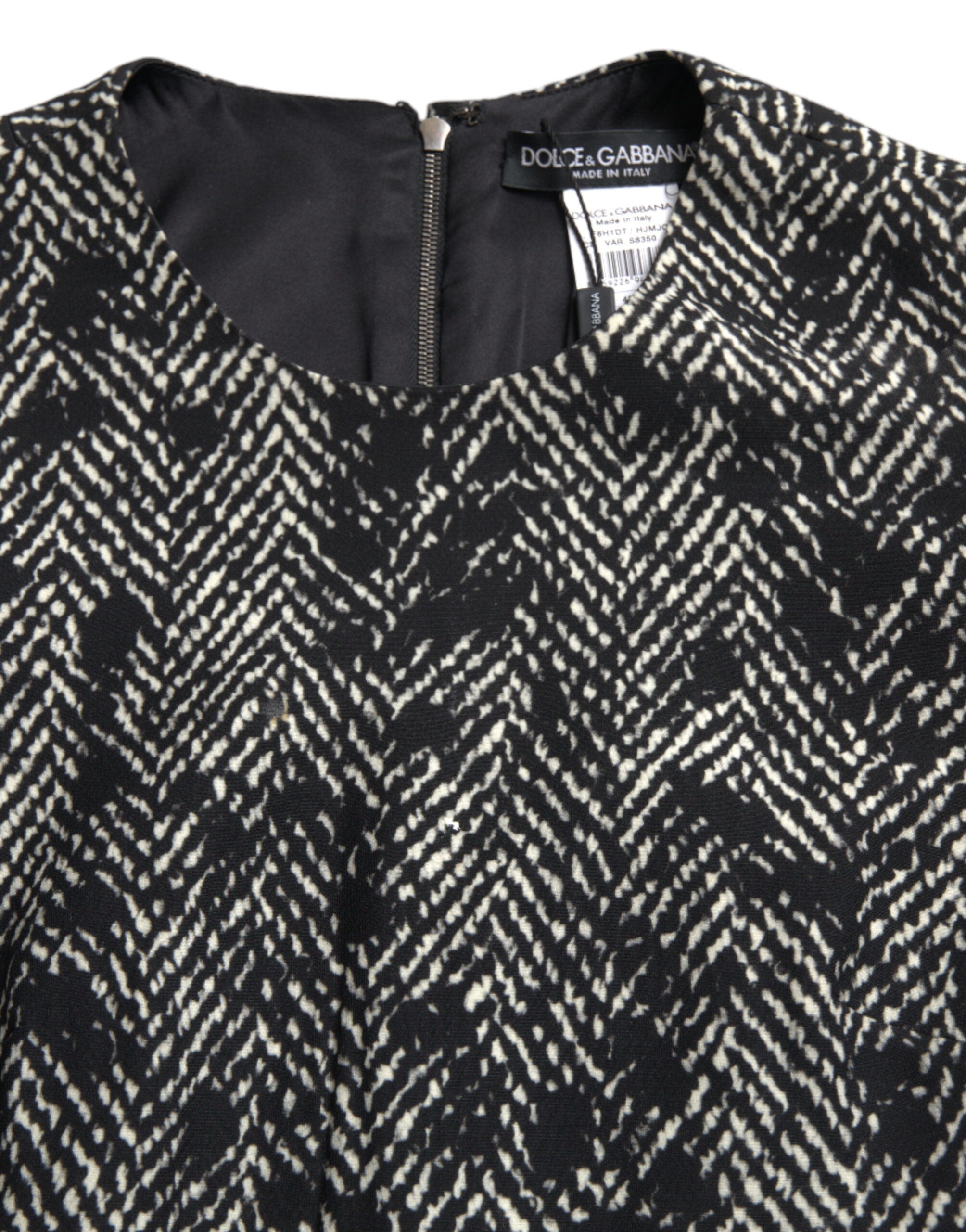 Black Chevron Polyester Shift Mini Dress - ventzia