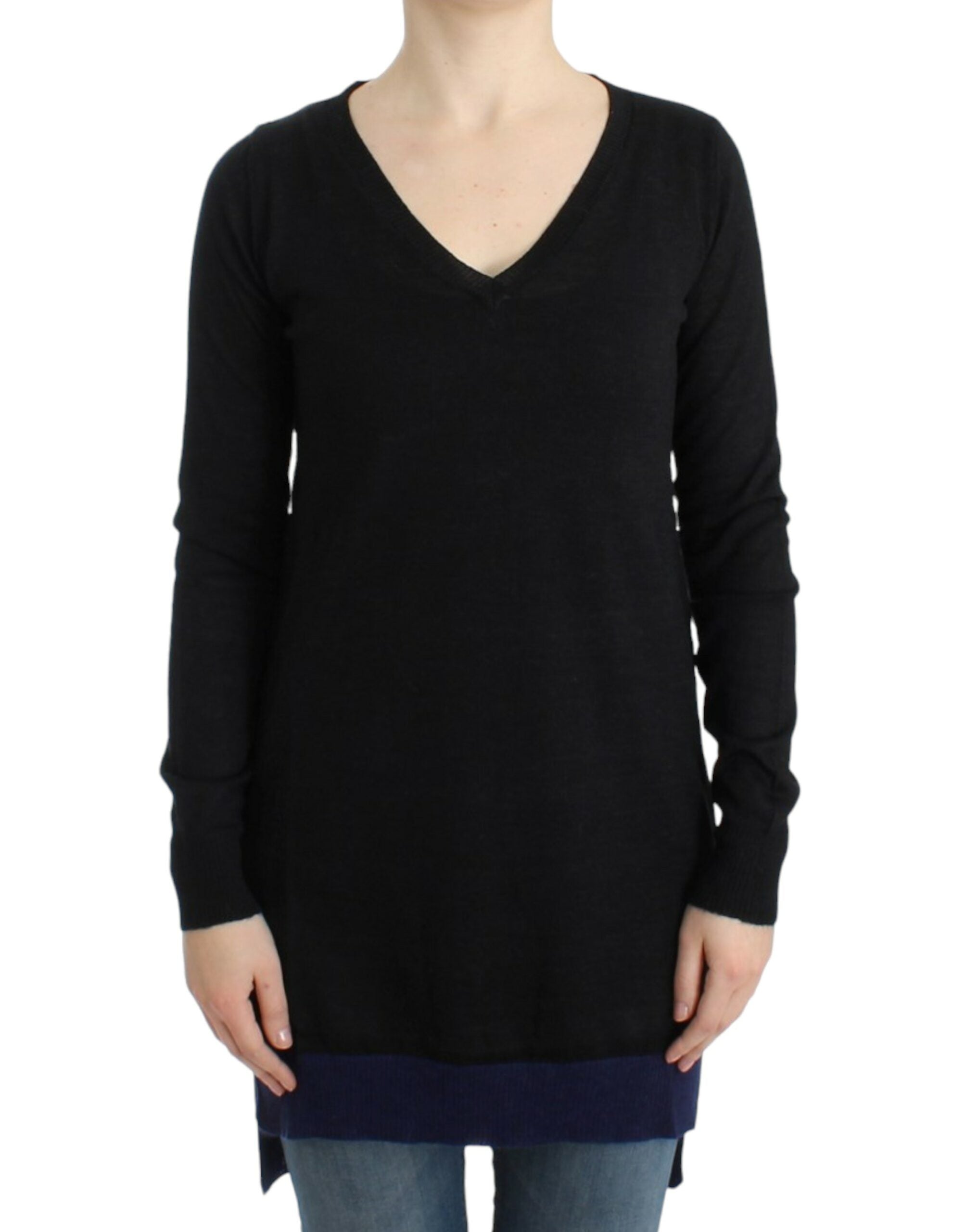Elegant V-Neck Lightweight Sweater - ventzia