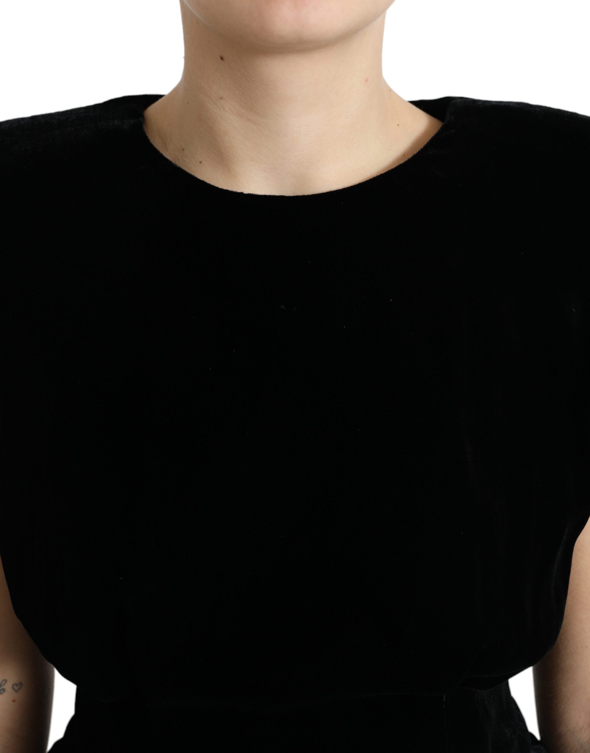 Black Velvet Fitted Padded Shoulder Blouse Top - ventzia