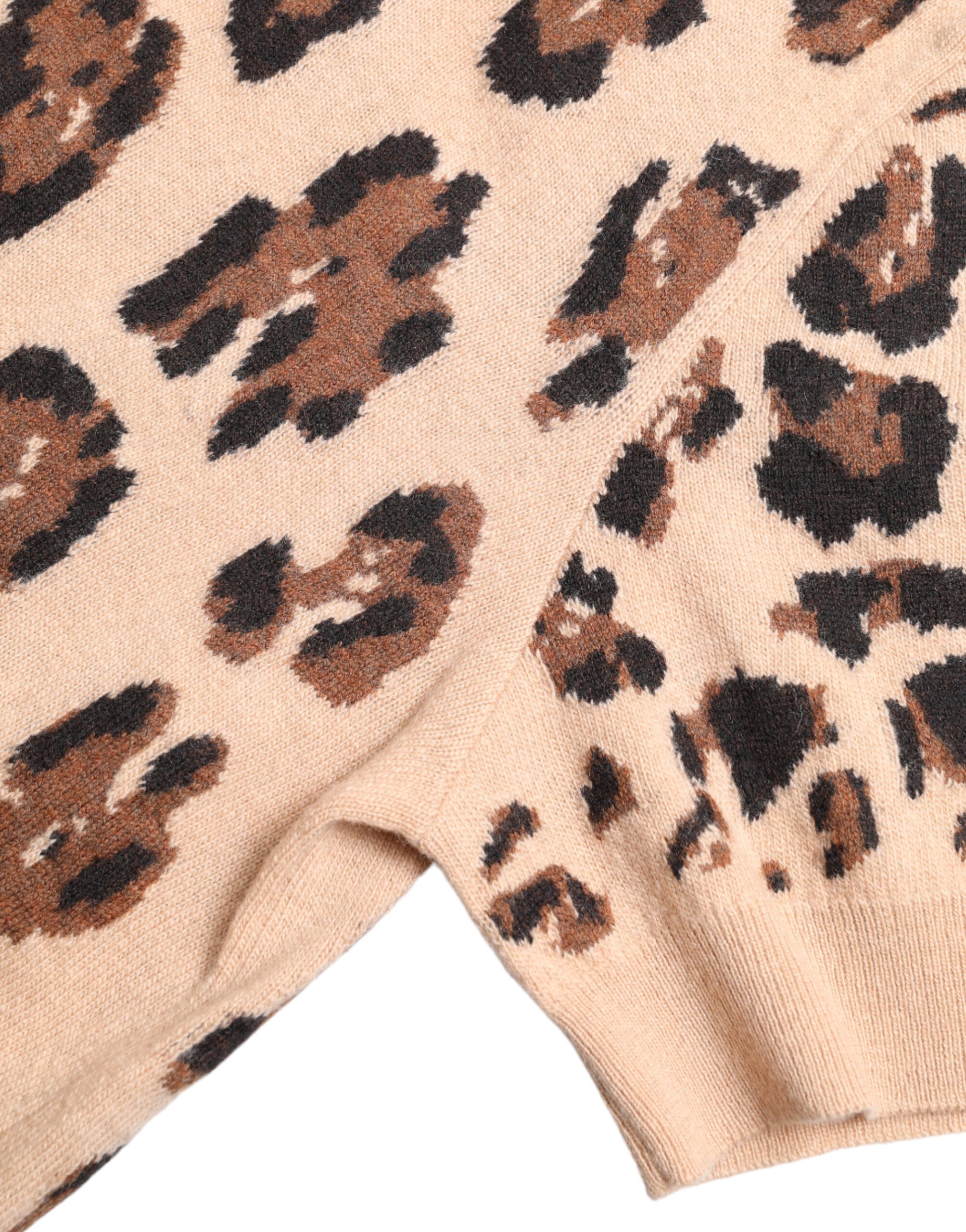 Beige Leopard Print Wool Turtleneck Top - ventzia
