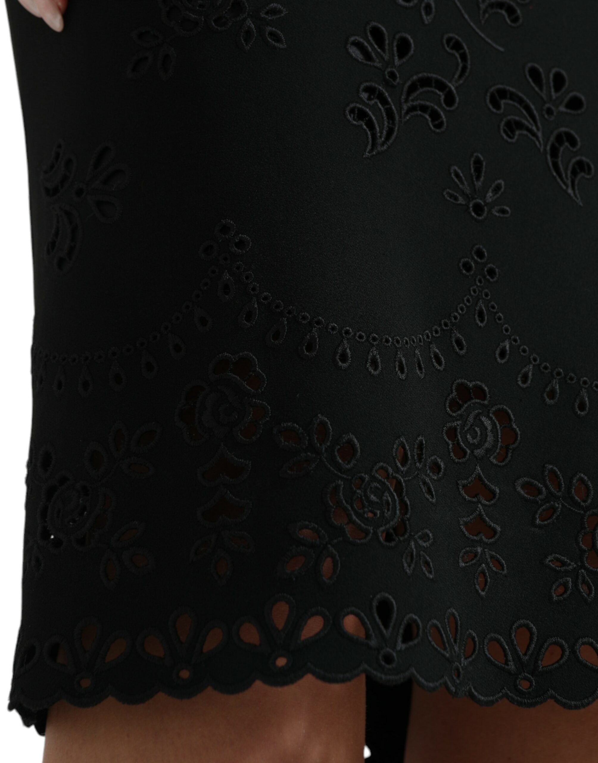 Black Floral Lace Viscose Bodycon Midi Dress - ventzia