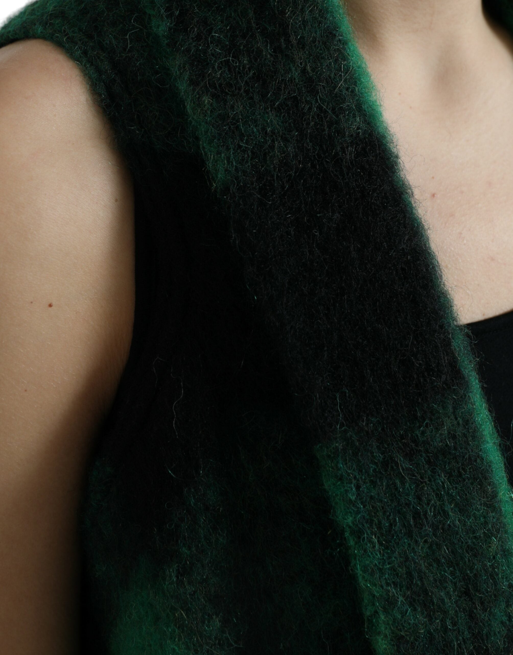 Black Green Buffalo Check Poncho Coat Jacket - ventzia