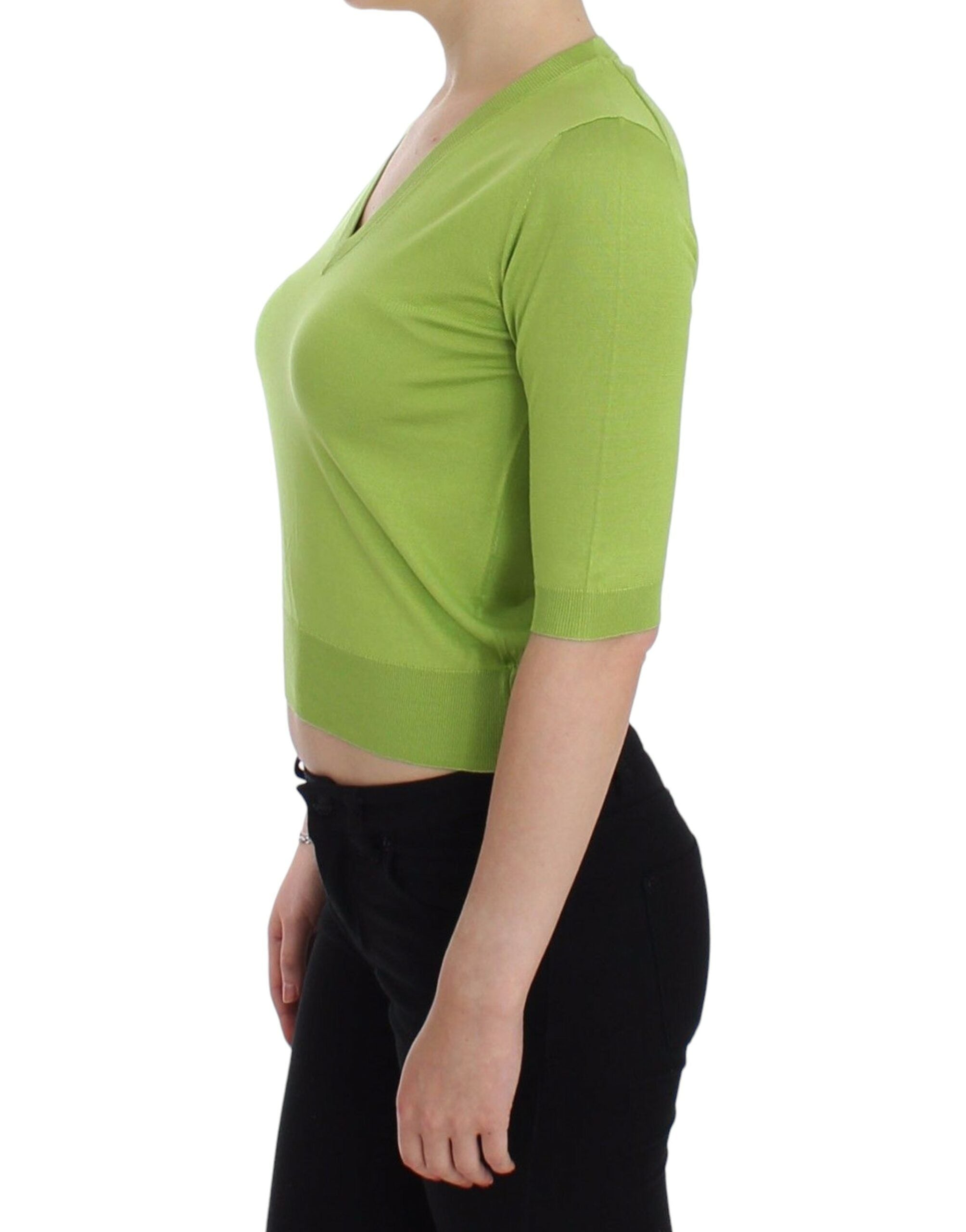 Emerald Green Wool V-Neck Pullover - ventzia
