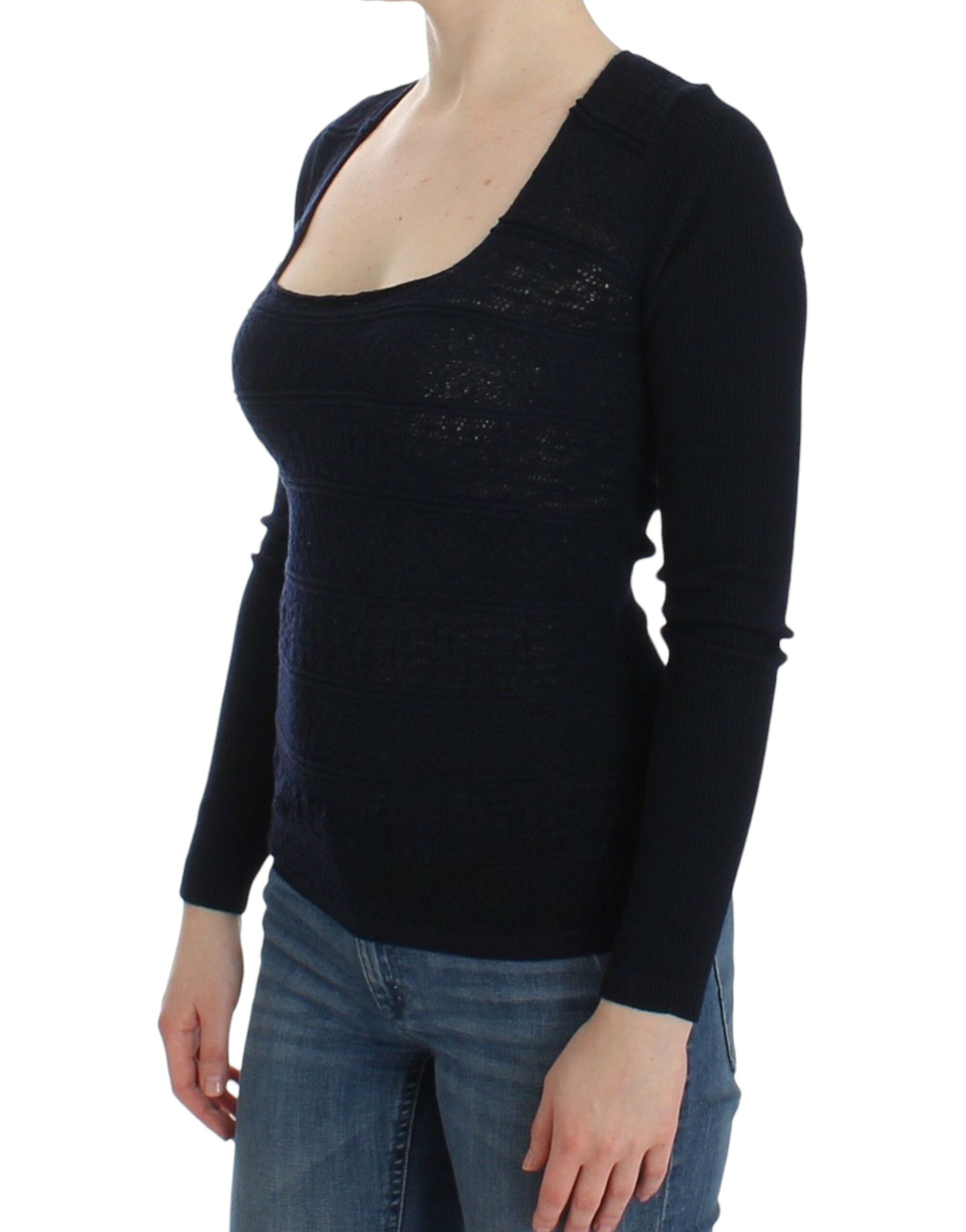 Chic Blue Wool Blend Sweater - ventzia