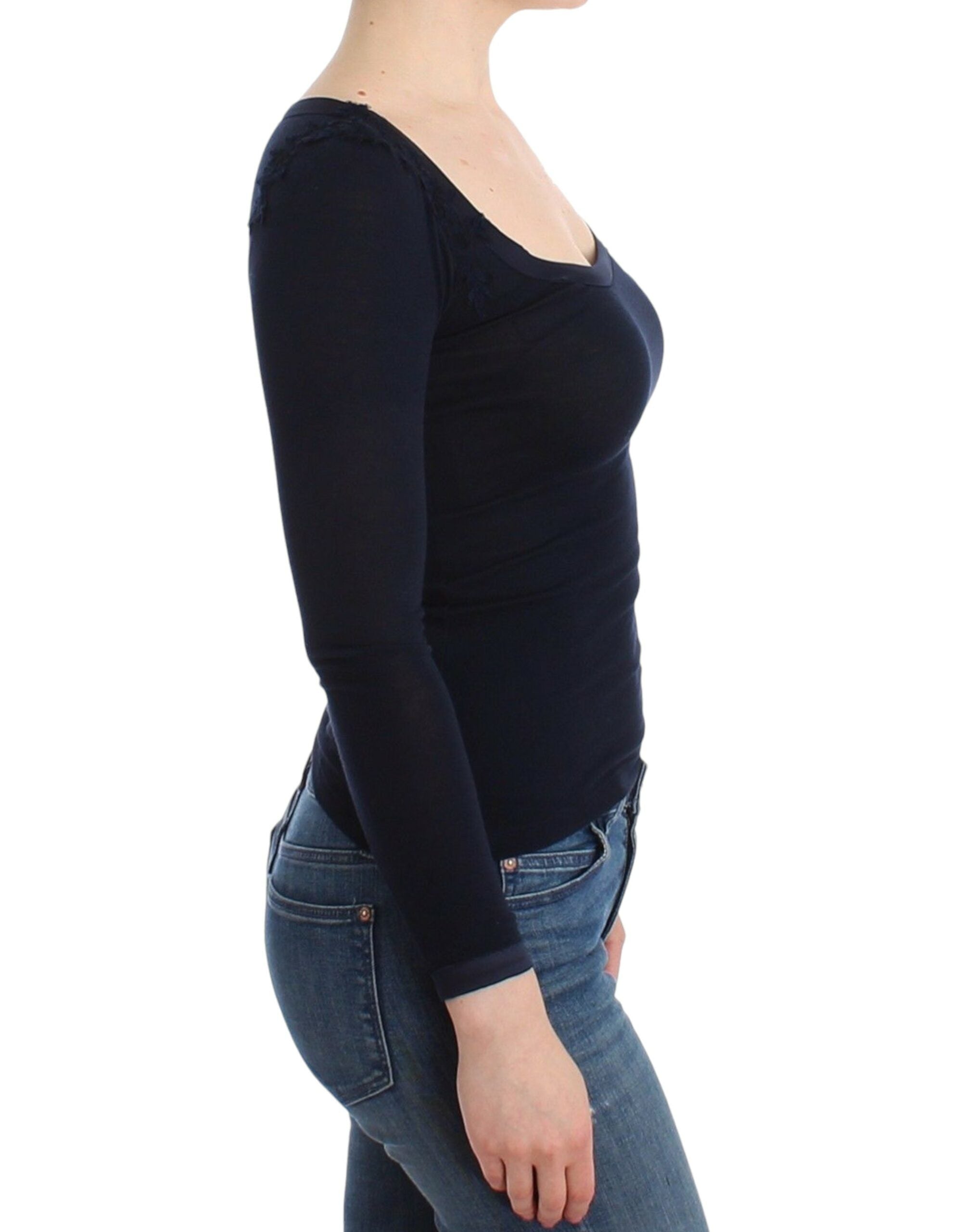 Elegant Blue Long Sleeve Lace Top - ventzia
