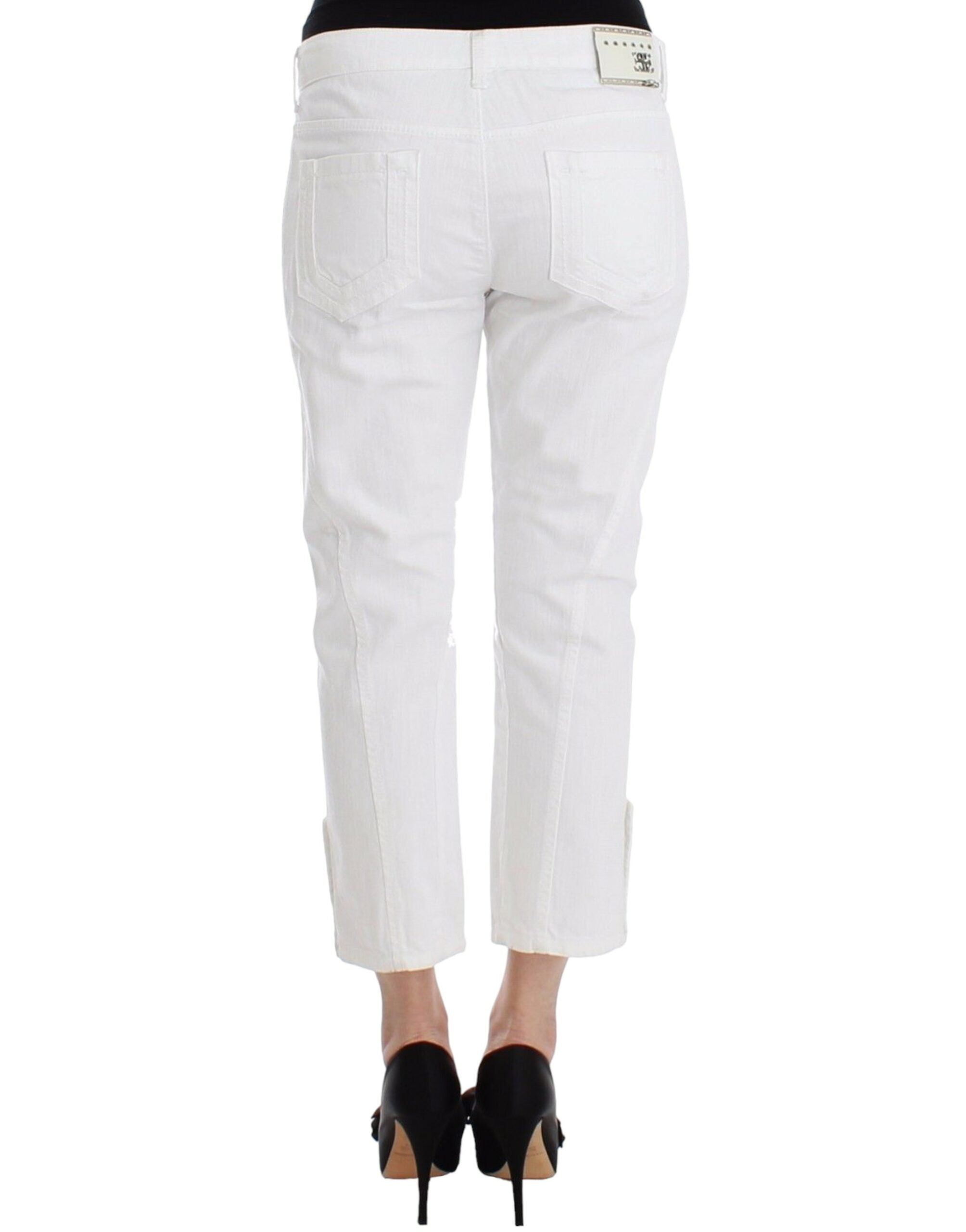 Chic White Cropped Jeans for Sophisticated Style - ventzia