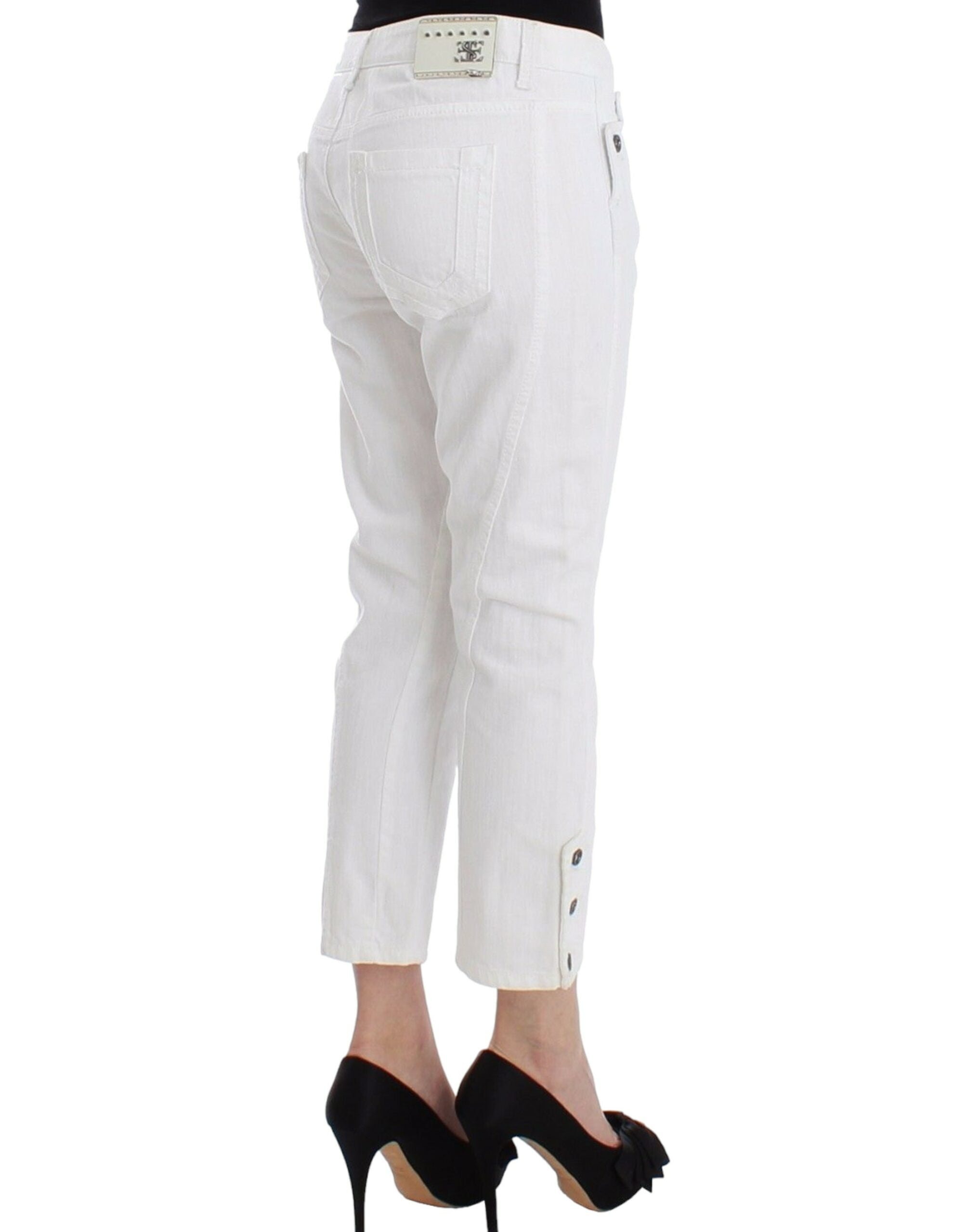 Chic White Cropped Jeans for Sophisticated Style - ventzia