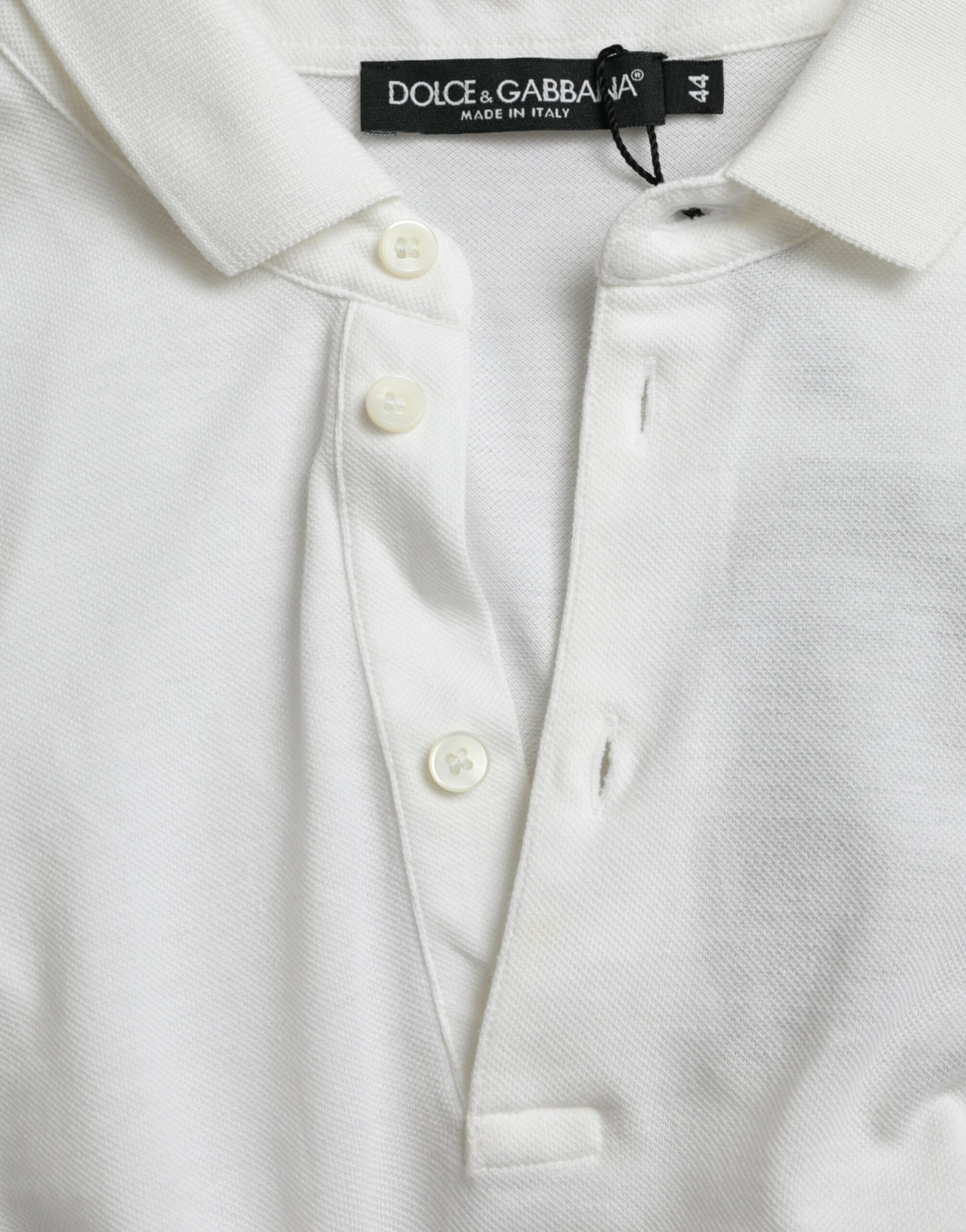 White Collared Short Sleeve Crown T-shirt - ventzia