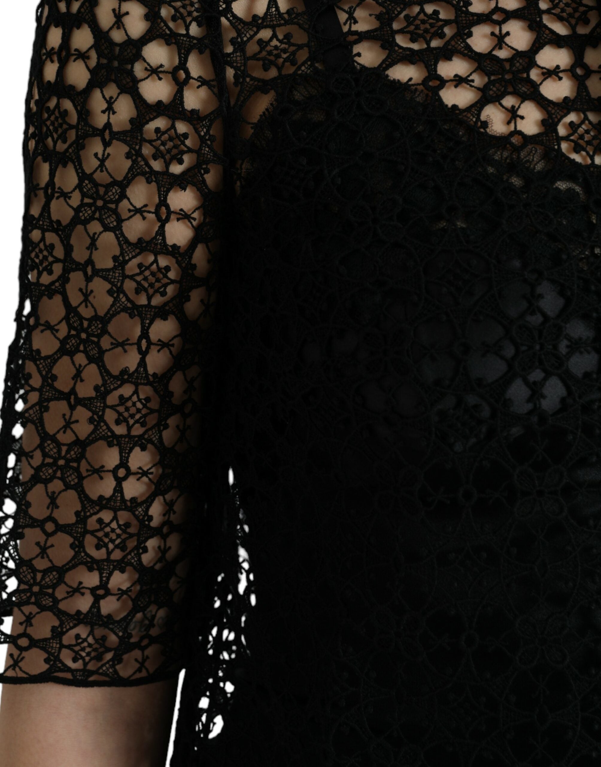 Black Floral Lace Short Sleeves Blouse Top - ventzia