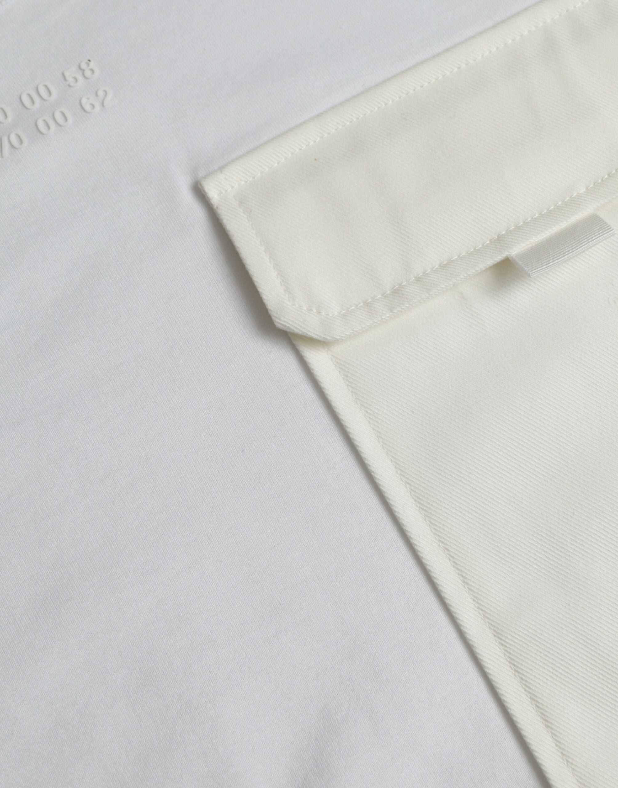 White Cotton Pocket Short Sleeves T-shirt - ventzia