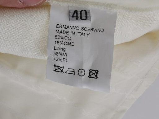 Chic White Regular Fit Pants - ventzia