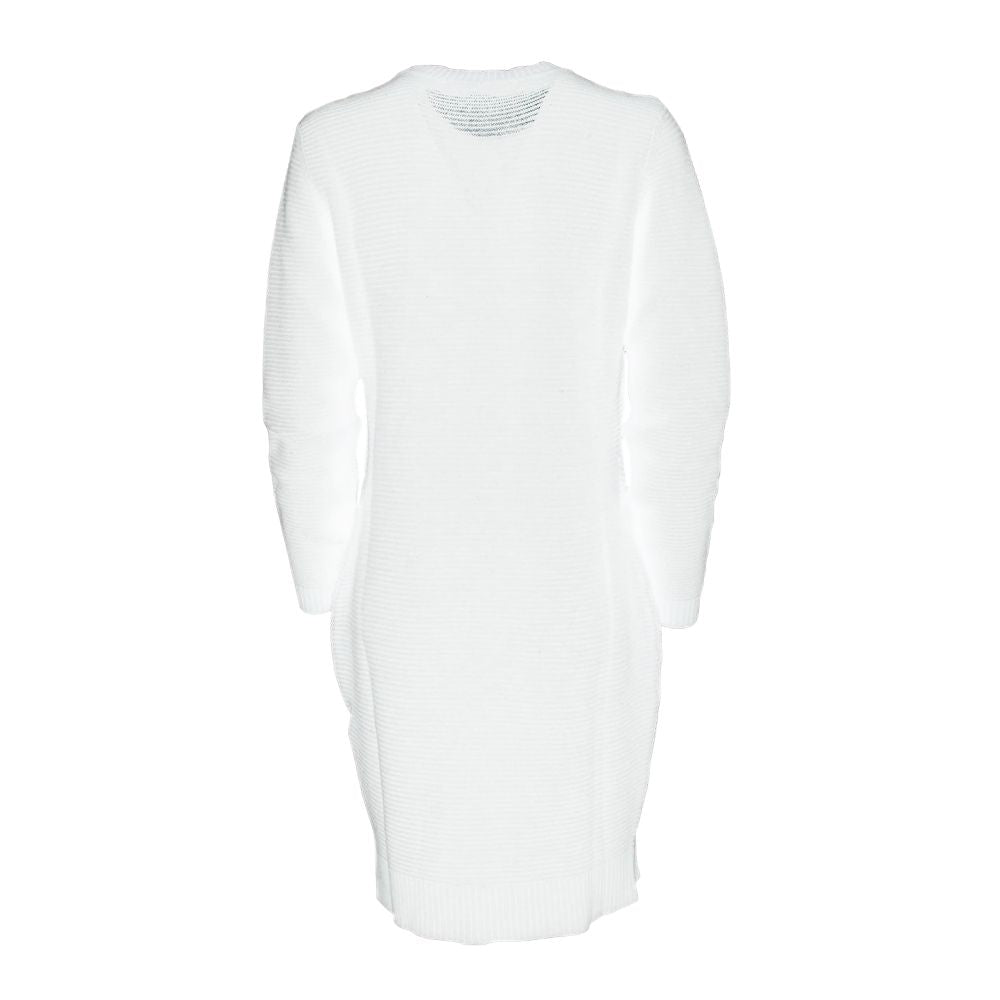 Chic Heart Pattern Knit Dress in White - ventzia