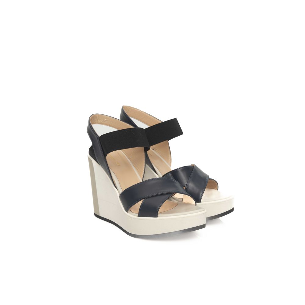 Blue Calfskin Women Sandal - ventzia