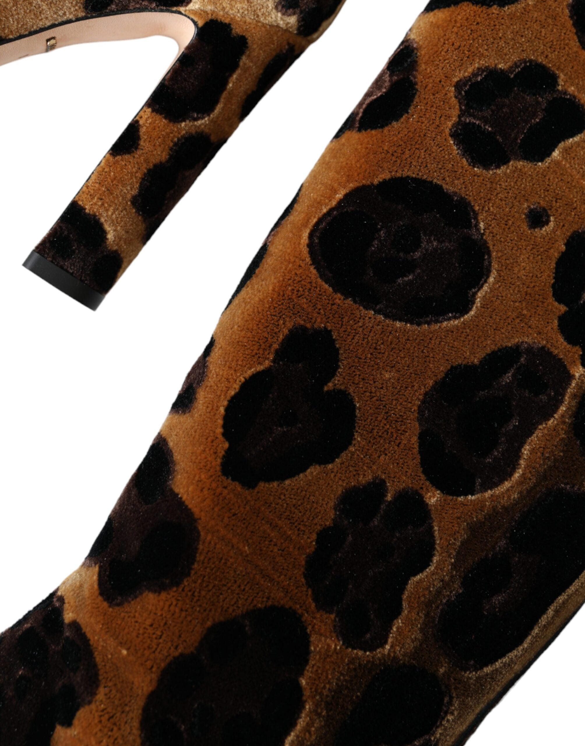 Brown Giraffe Velvet Leather Boots Shoes - ventzia