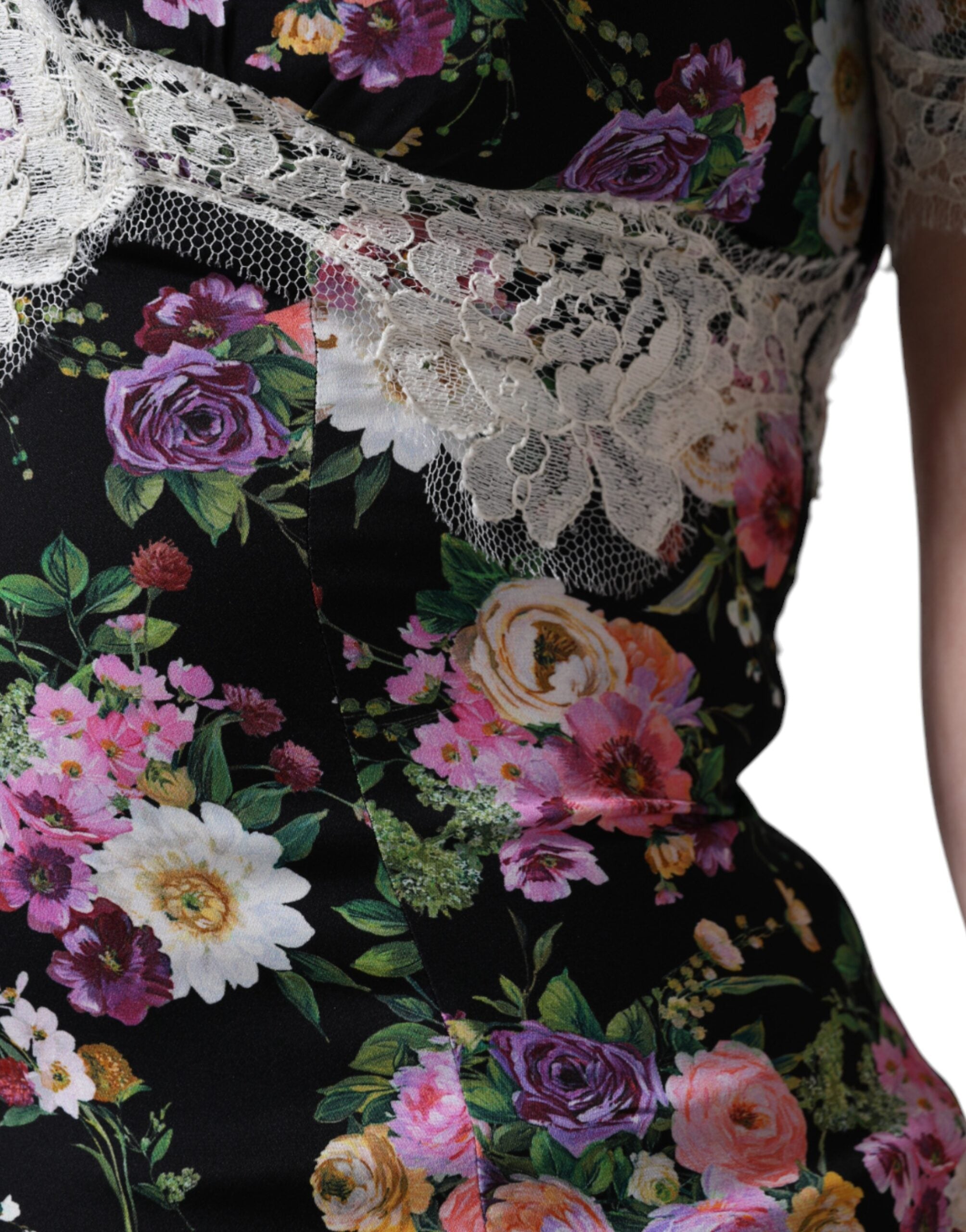 Black Floral Lace Short Sleeves Blouse Top - ventzia