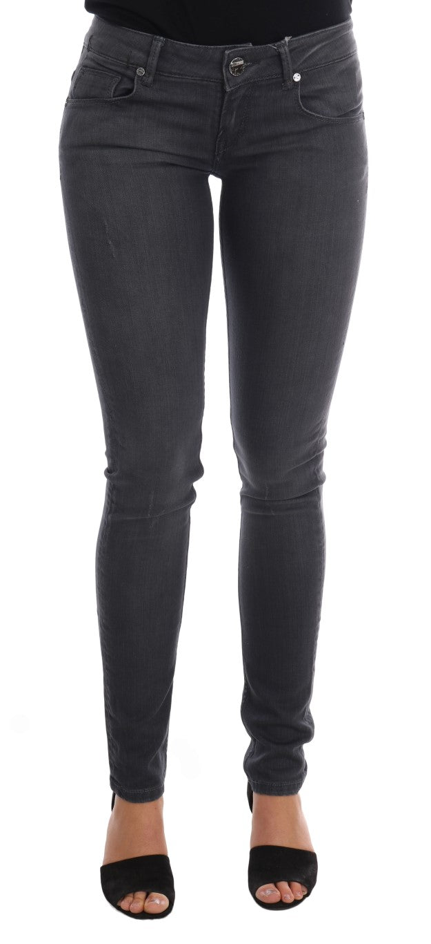Sleek Gray Slim-Fit Designer Jeans - ventzia