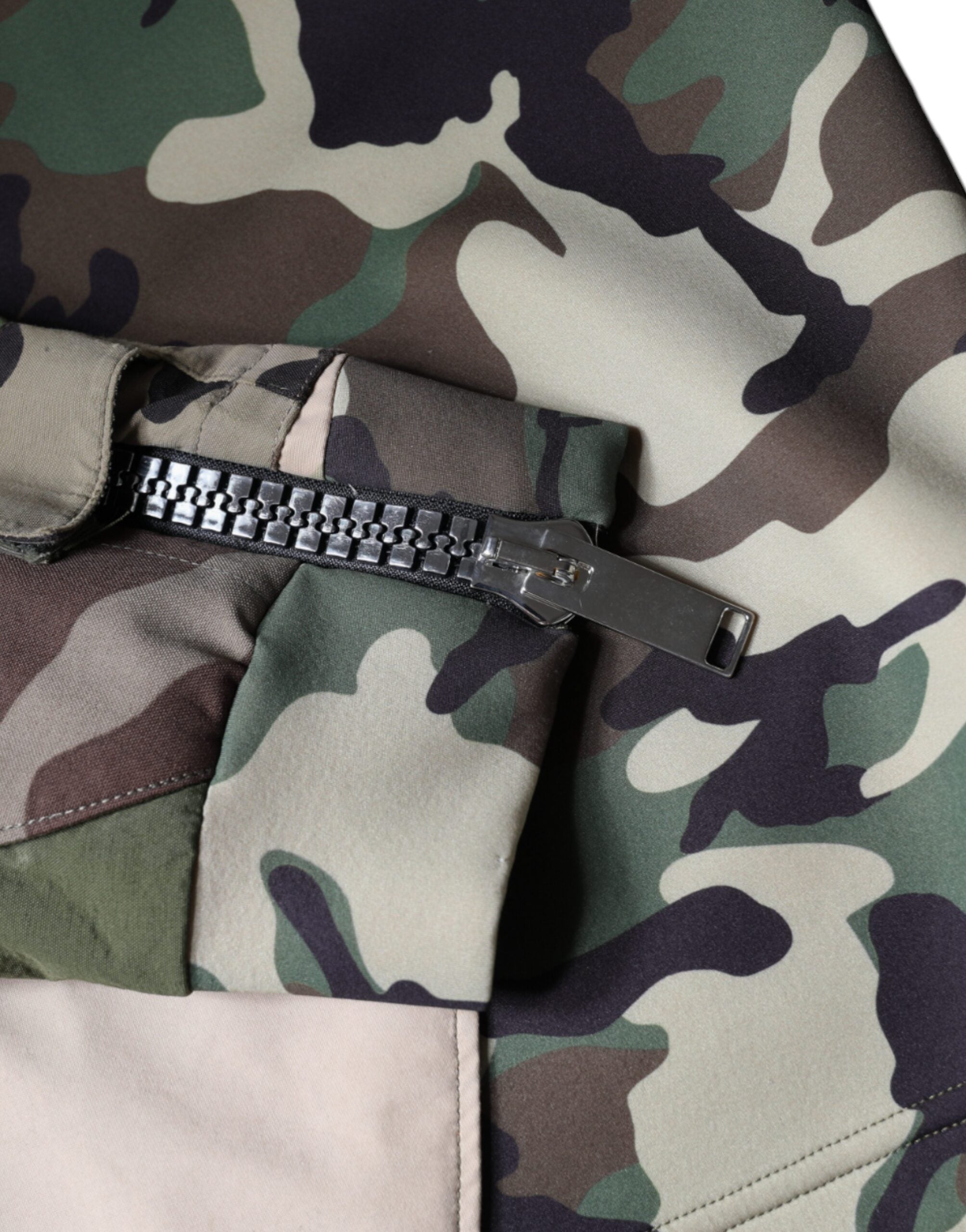 Multicolor Camouflage Hooded Sweatshirt Sweater - ventzia