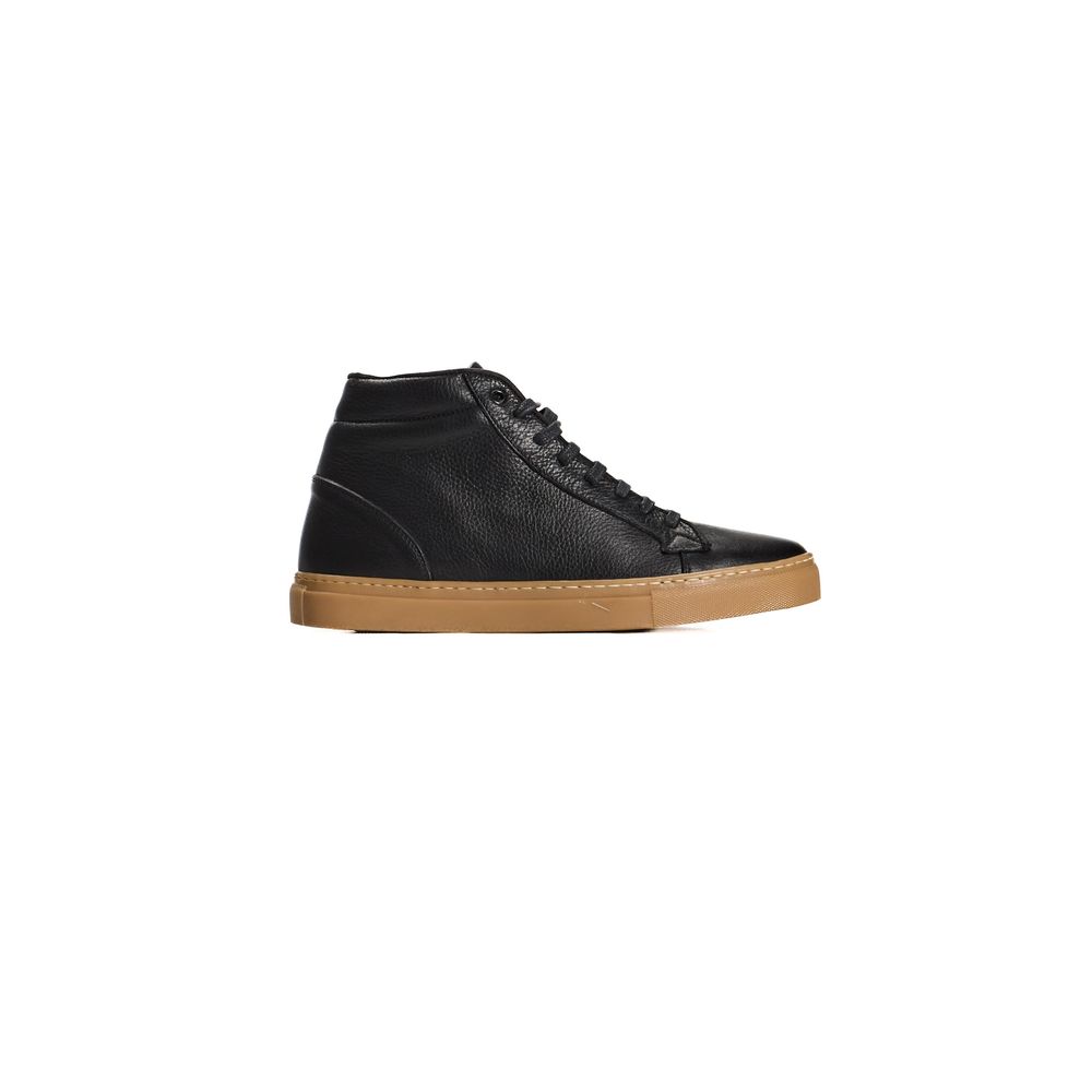 Black Calfskin Men Sneaker - ventzia